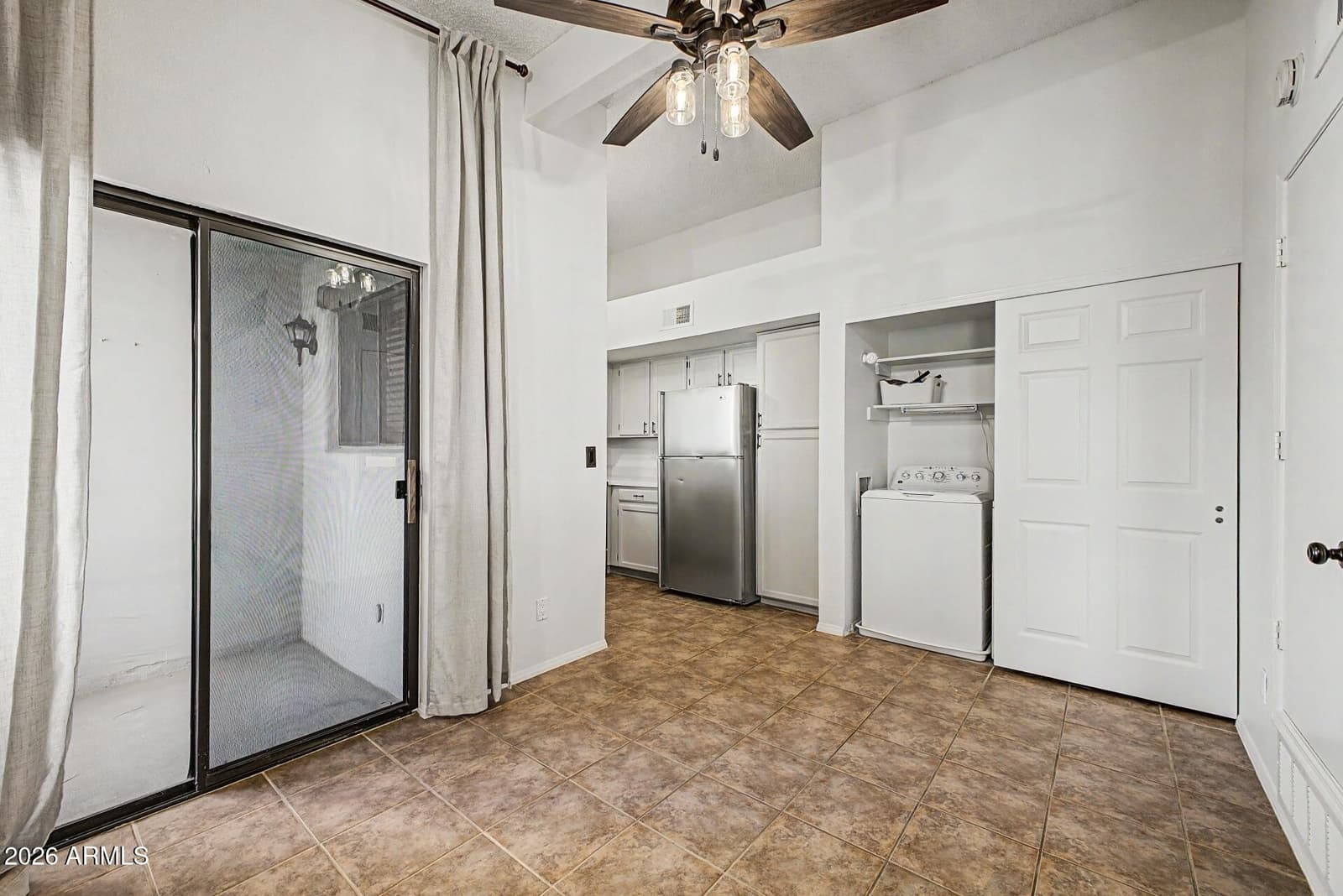7300 N Dreamy Draw Drive 211, Phoenix, AZ 85020 — photo 7 of 30