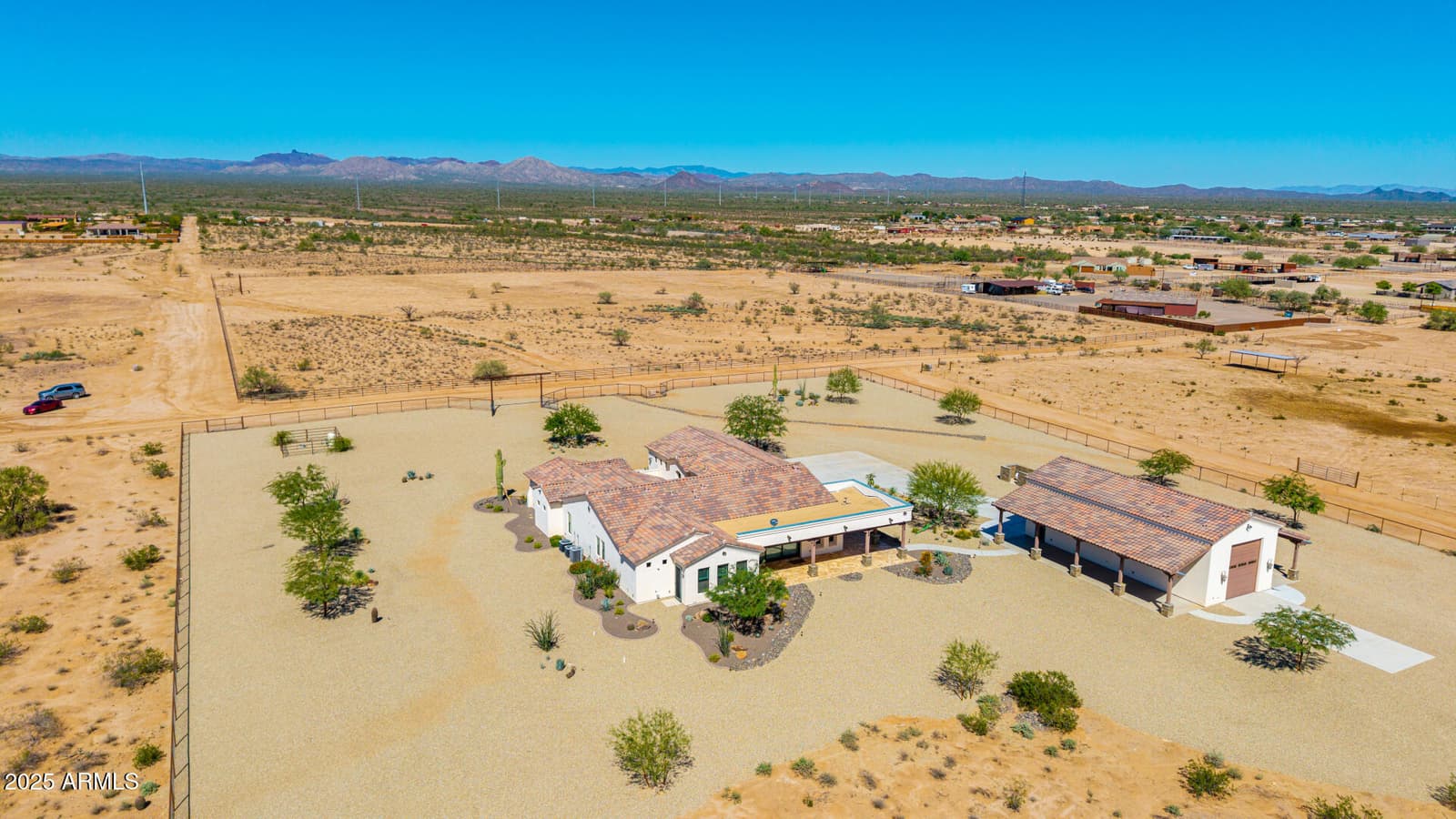 21747 W Galvin Street, Wittmann, AZ 85361 — photo 2 of 54