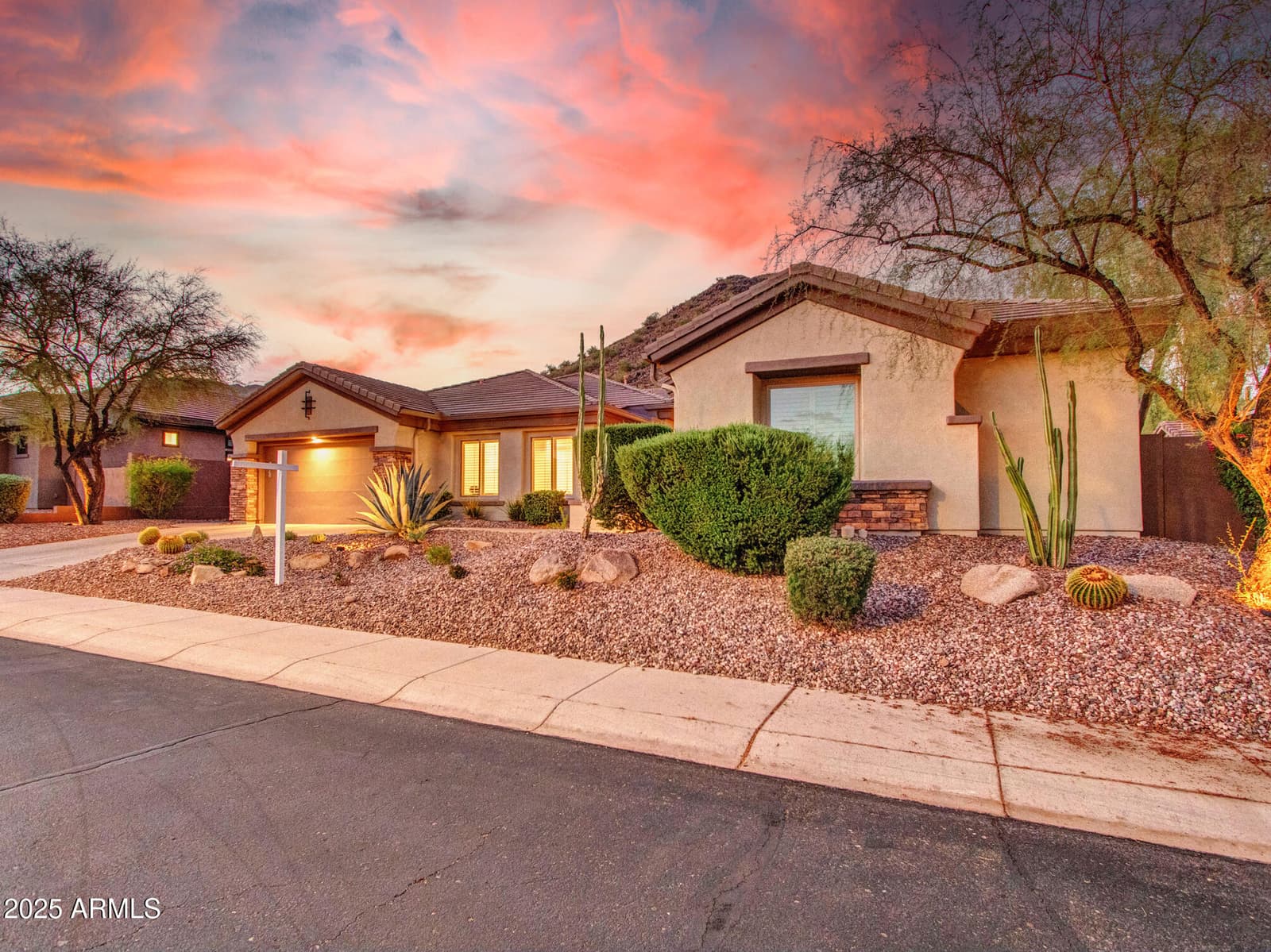 1620 W Silver Pine Drive, Phoenix, AZ 85086 — photo 15 of 102