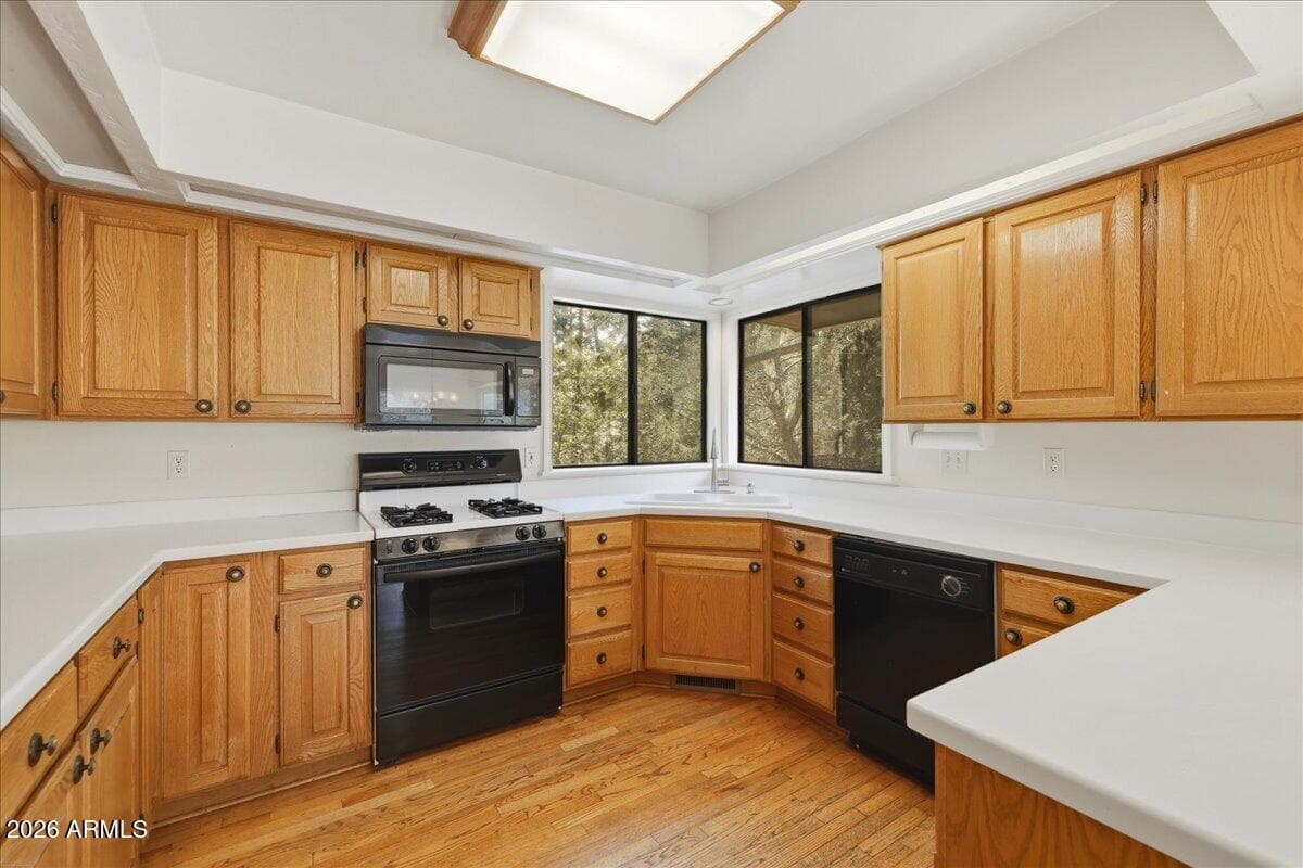 1110 Blue Granite Lane, Prescott, AZ 86303 — photo 10 of 38