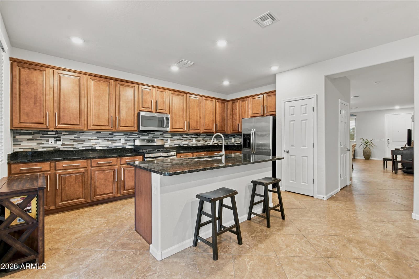3501 E Apricot Lane, Gilbert, AZ 85298 — photo 9 of 40