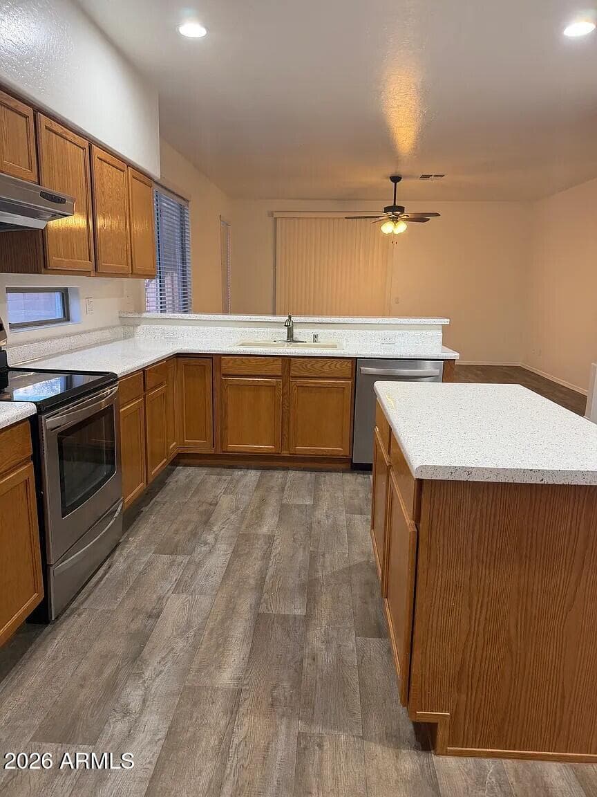 4293 E Dublin Street, Gilbert, AZ 85295 — photo 3 of 24