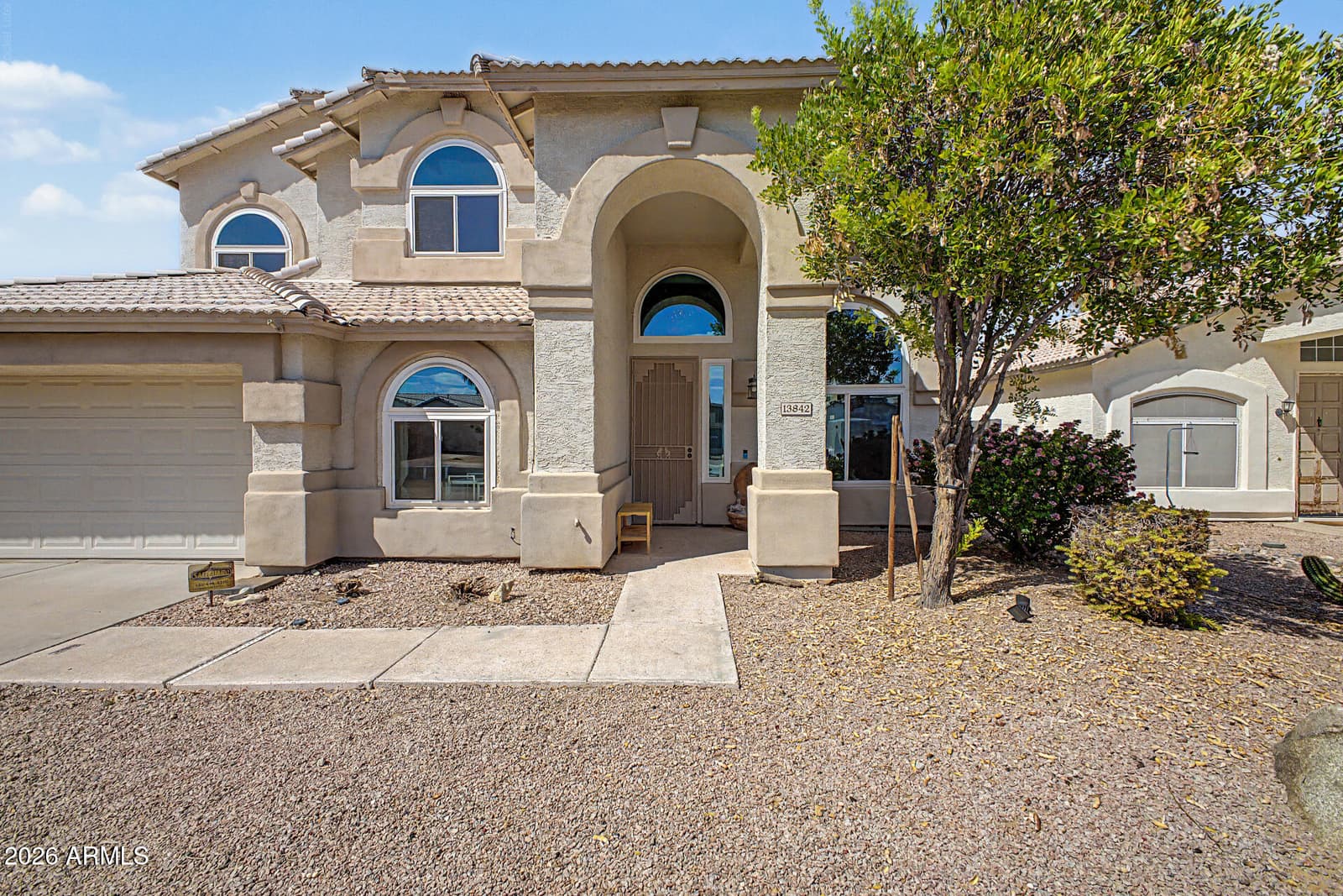 13842 W Windsor Avenue, Goodyear, AZ 85395 — photo 3 of 43