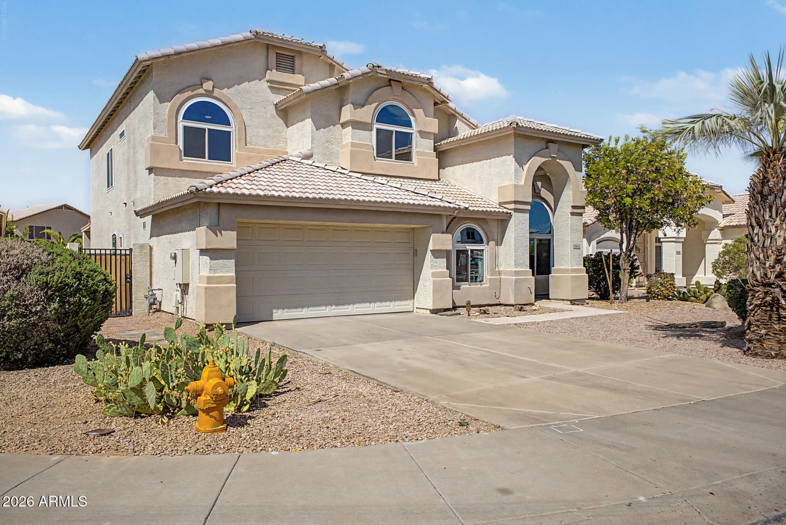 13842 W Windsor Avenue, Goodyear, AZ 85395 — photo 4 of 43