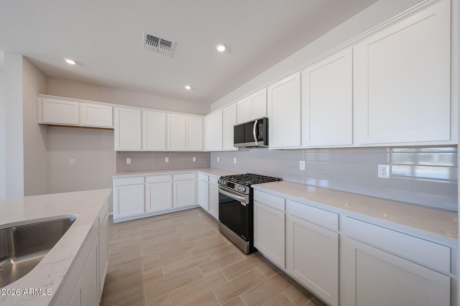 30104 W Windrose Drive, Buckeye, AZ 85396 — photo 11 of 48