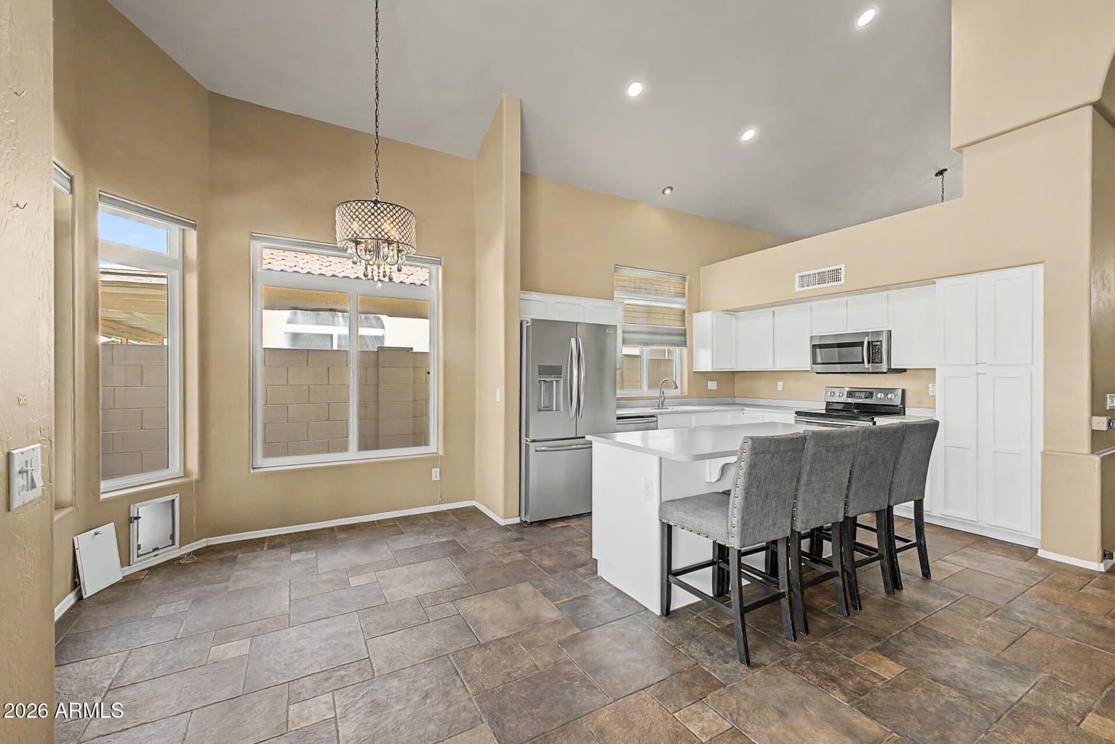 13842 W Windsor Avenue, Goodyear, AZ 85395 — photo 13 of 43