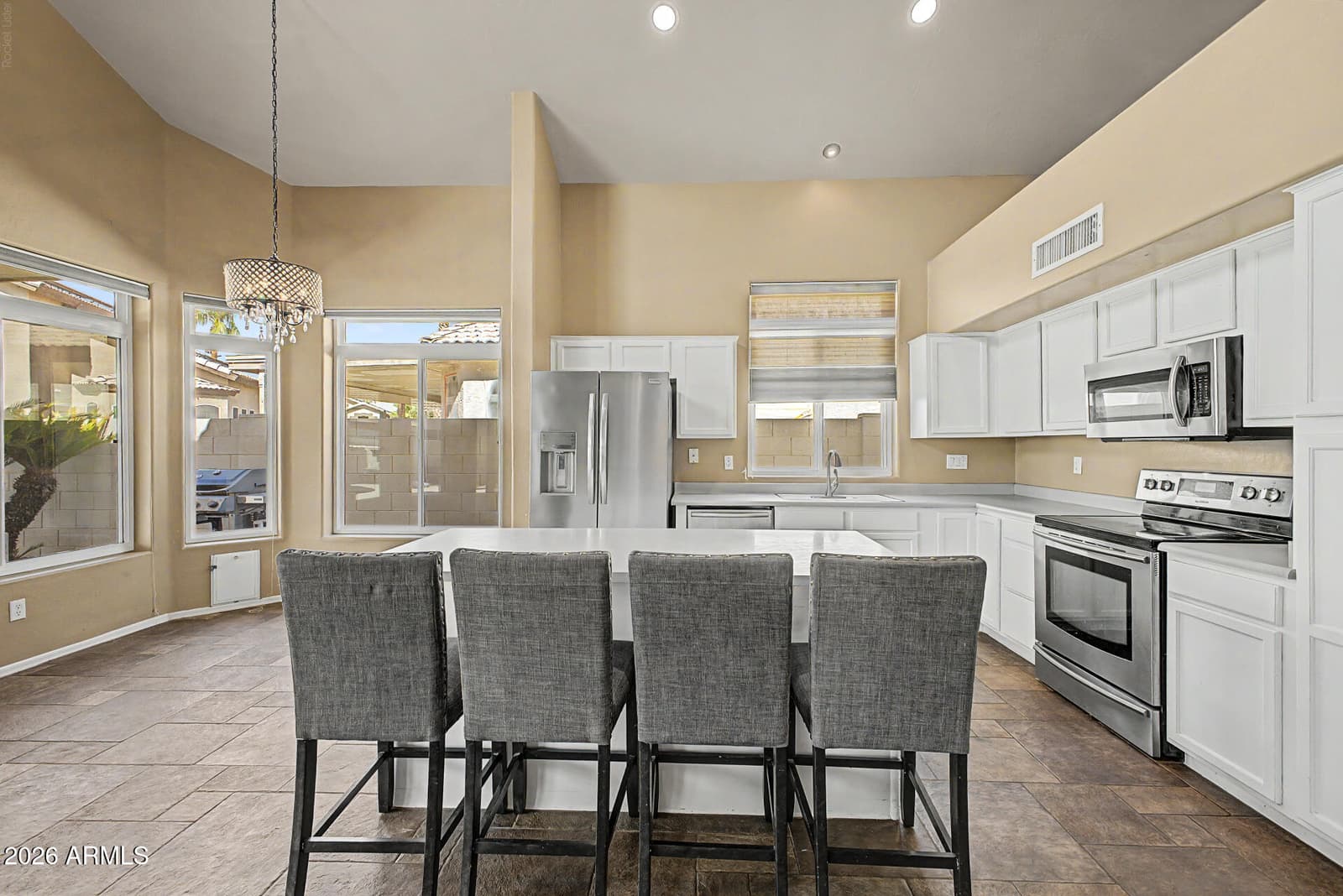 13842 W Windsor Avenue, Goodyear, AZ 85395 — photo 16 of 43