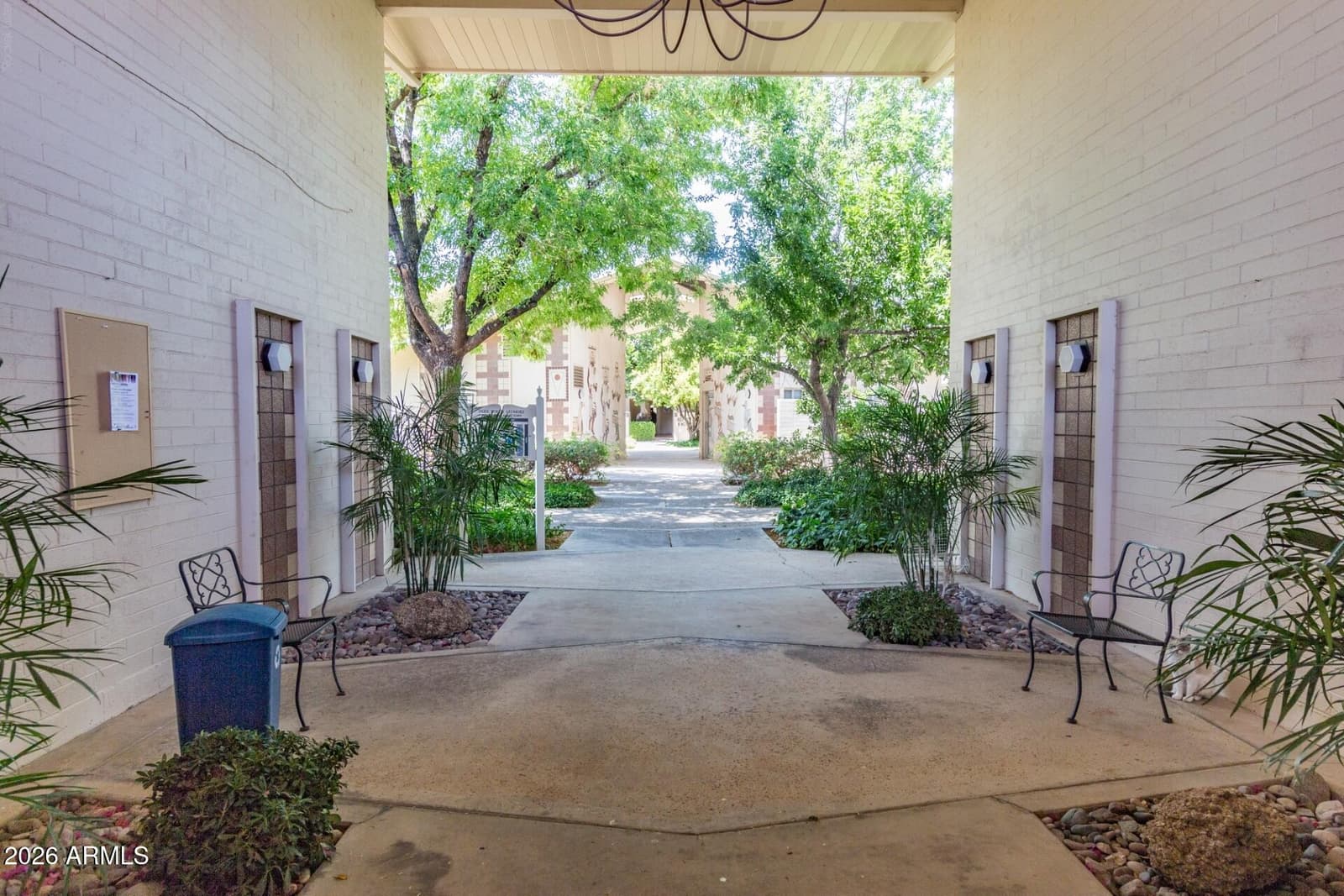 500 W Clarendon Avenue C7, Phoenix, AZ 85013 — photo 2 of 49