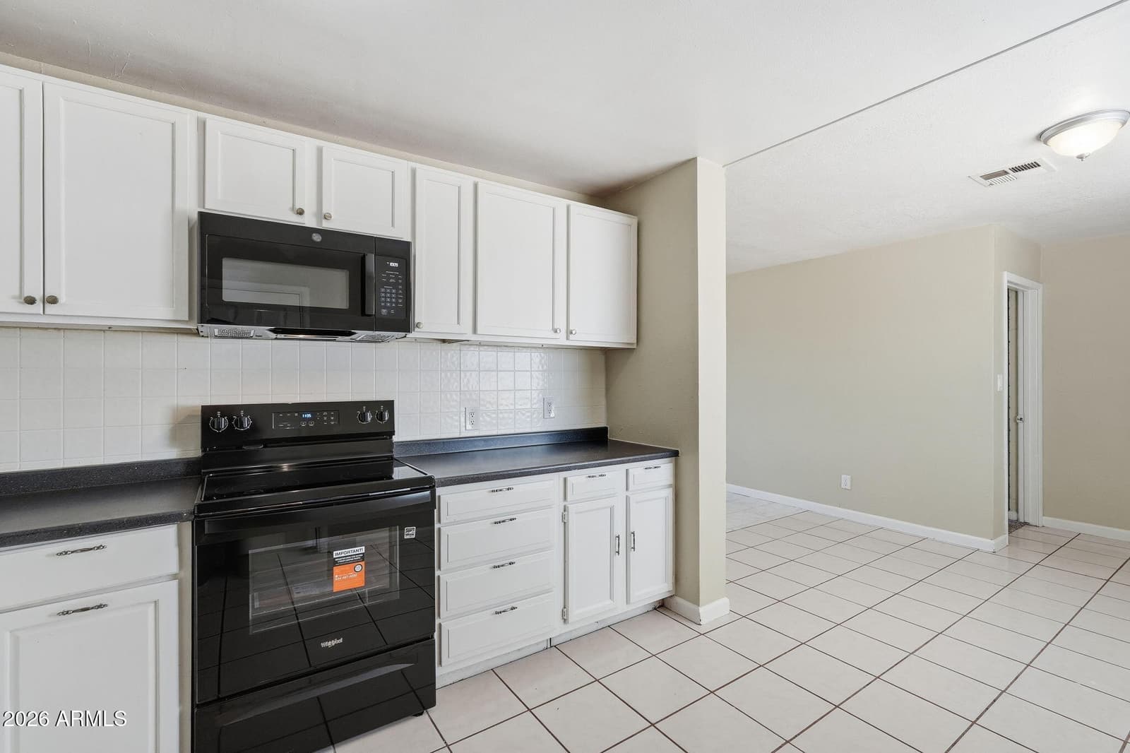 4601 N 50th Avenue, Phoenix, AZ 85031 — photo 12 of 32