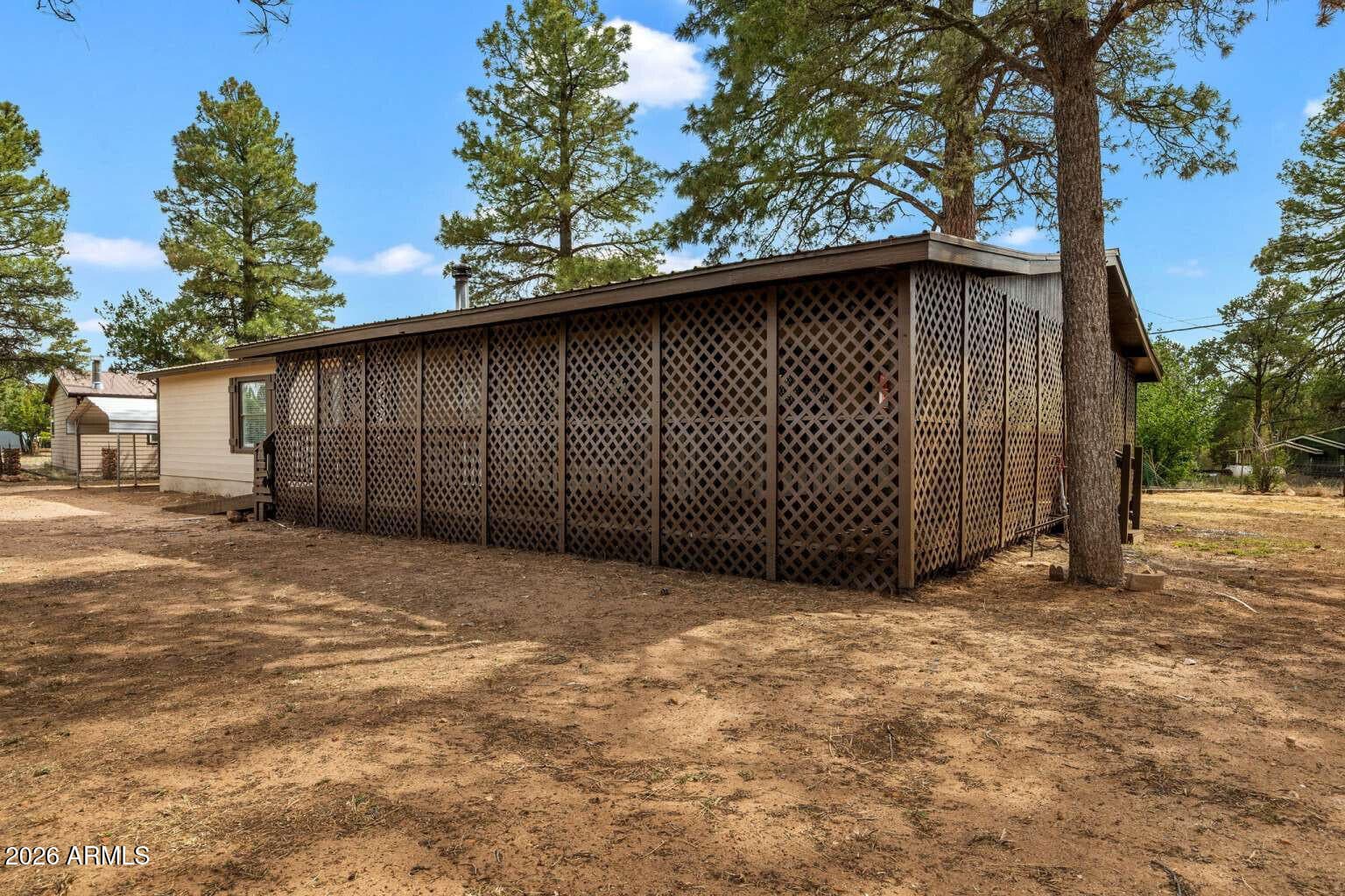 3520 Buckskin Road, Overgaard, AZ 85933 — photo 1 of 34