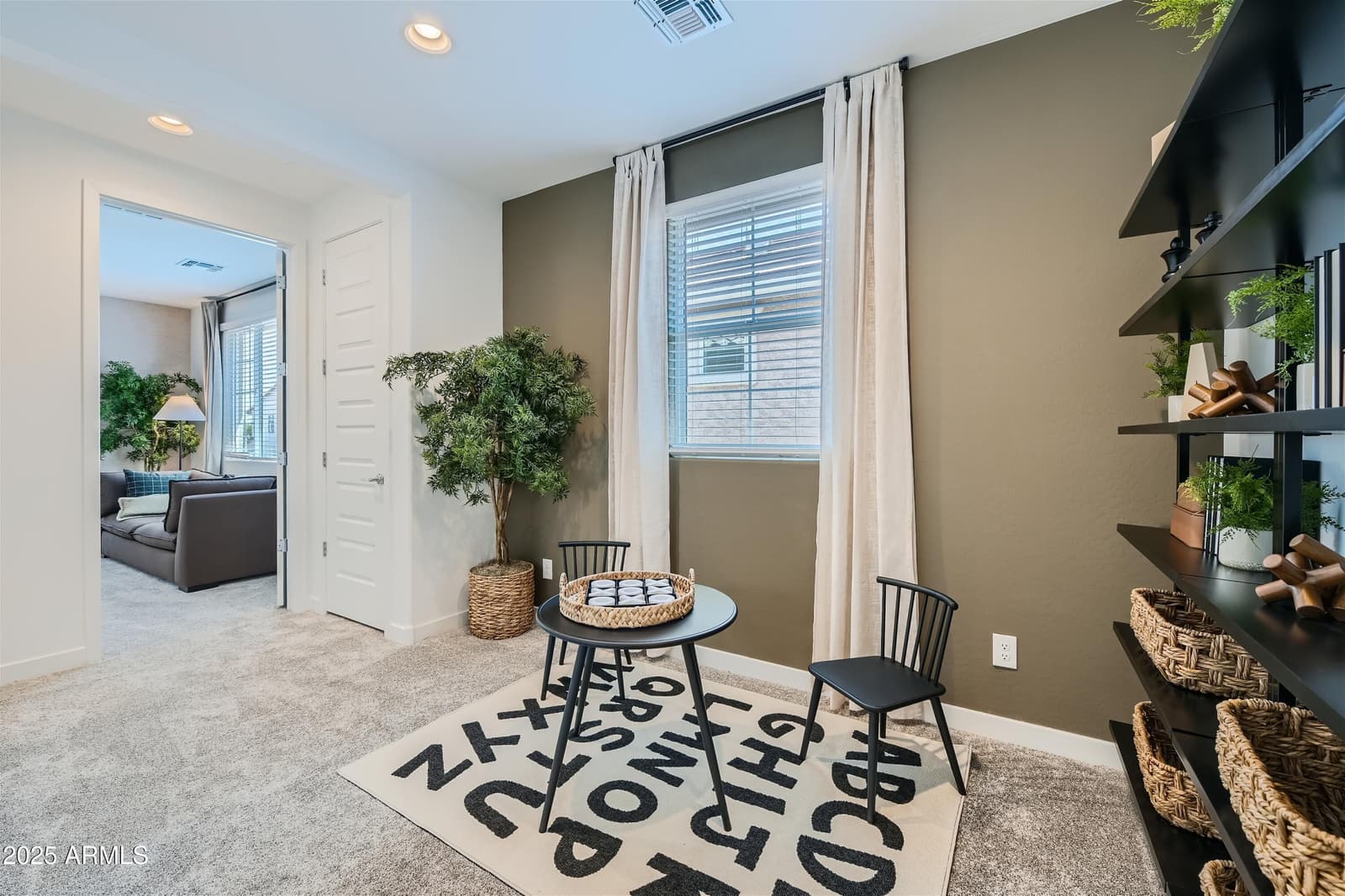 8315 E Petra Avenue, Mesa, AZ 85212 — photo 11 of 32