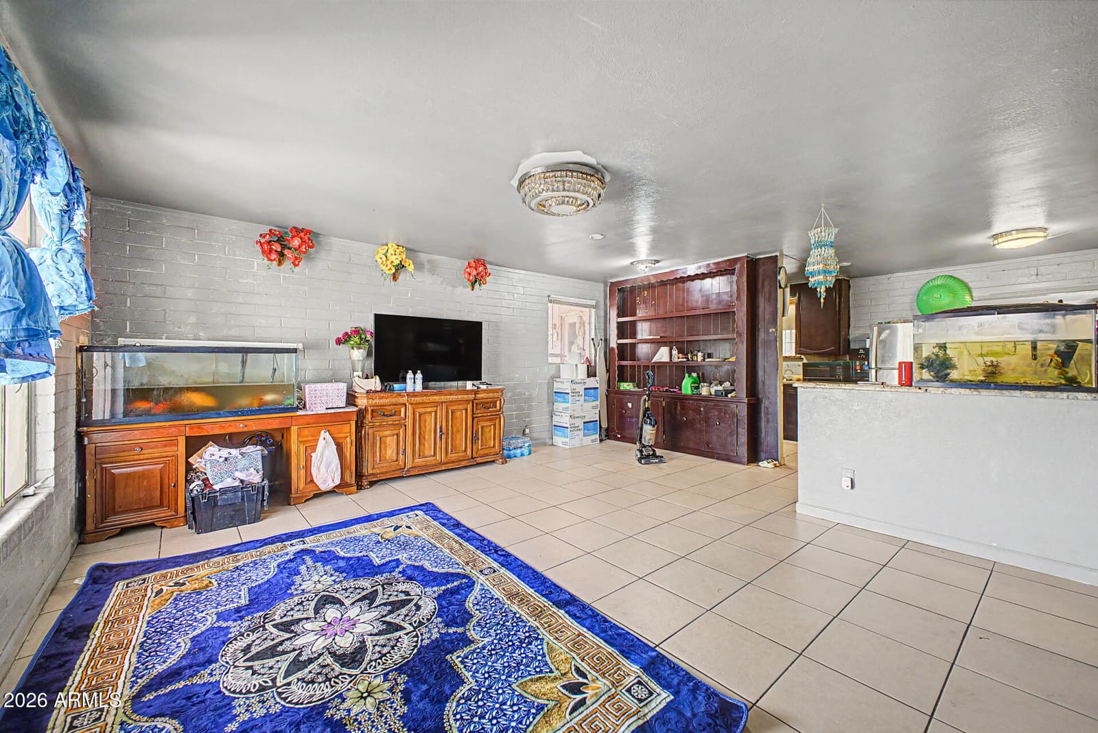 6020 N 31st Drive, Phoenix, AZ 85017 — photo 6 of 23