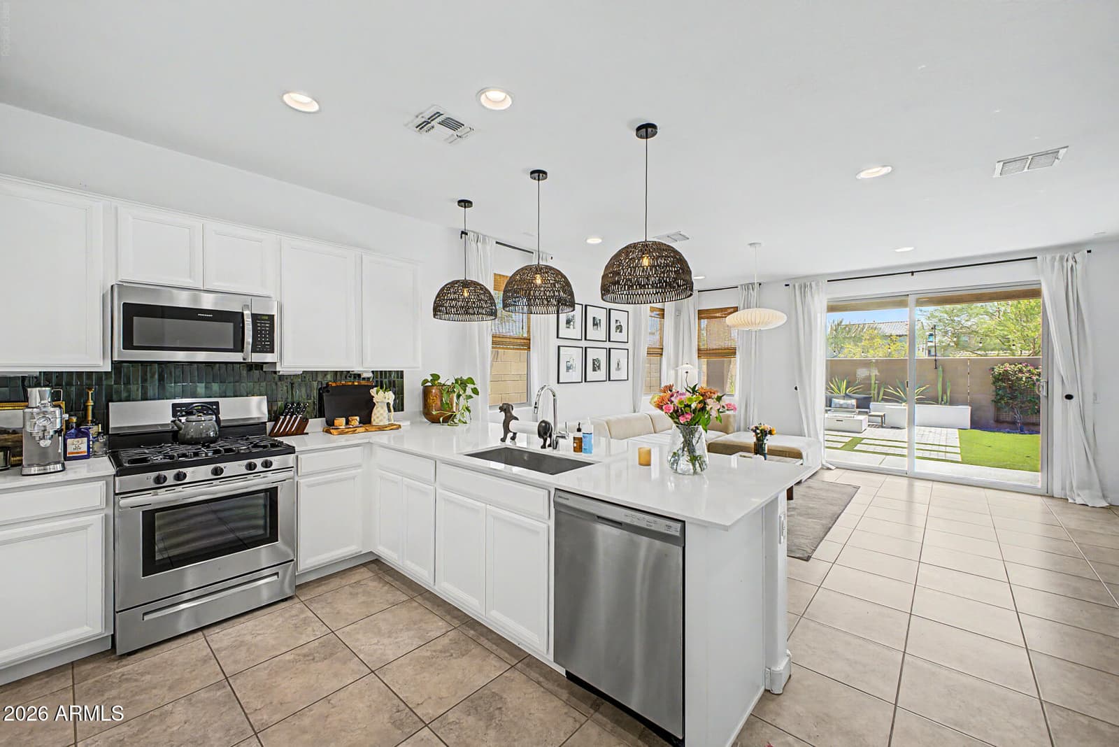 8947 W Solano Drive, Glendale, AZ 85305 — photo 12 of 37