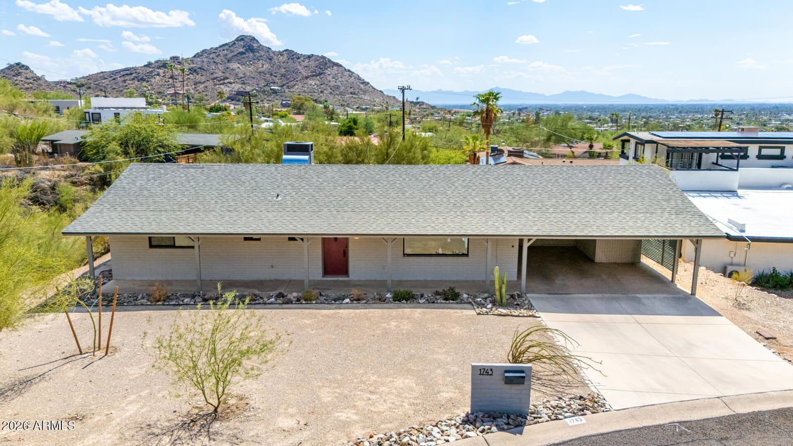 1743 E Cinnabar Avenue, Phoenix, AZ 85020 — photo 3 of 39