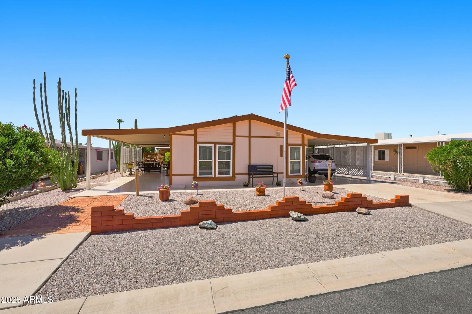 3802 N Montana Avenue, Florence, AZ 85132 — photo 2 of 30