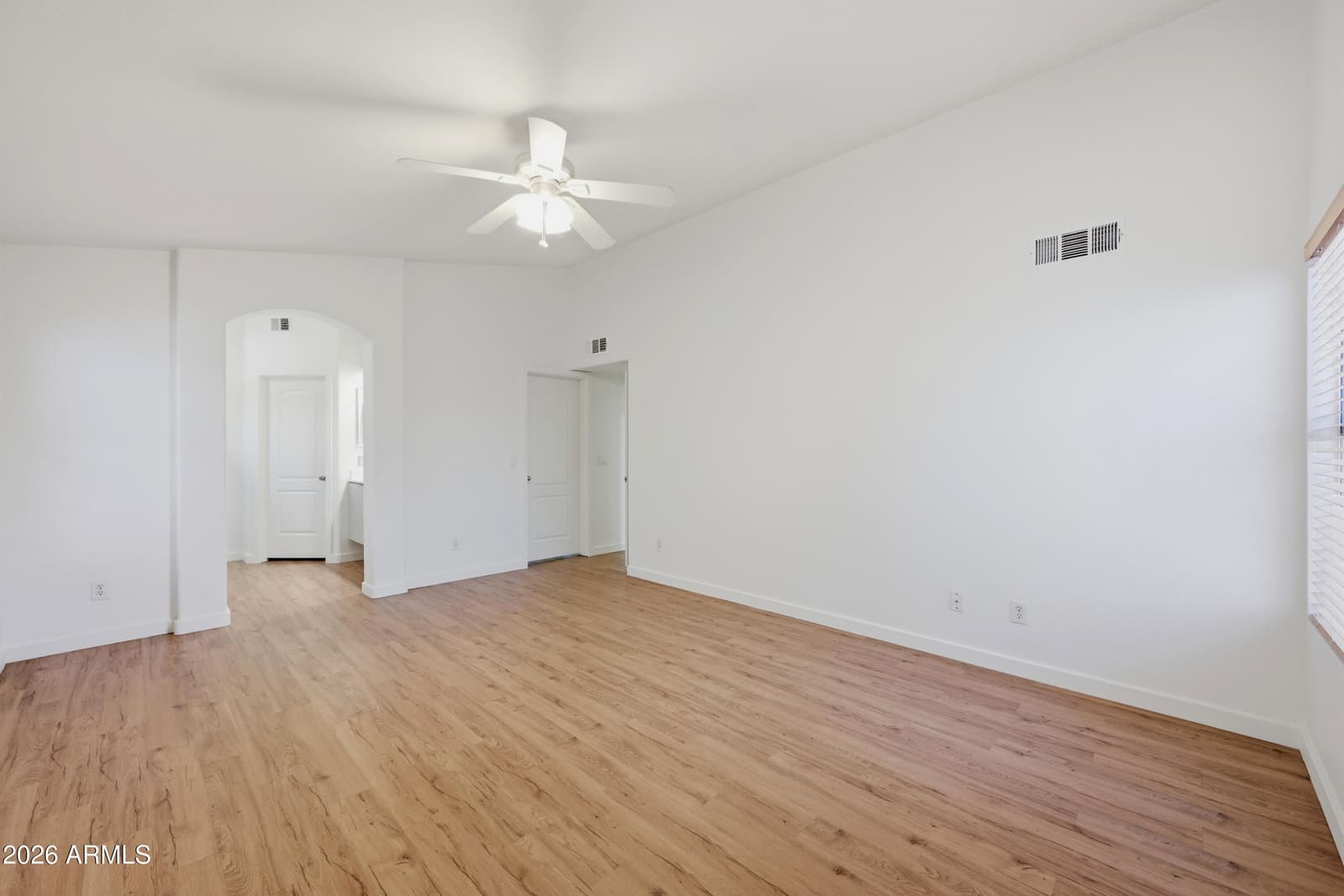 10145 W Potter Drive, Peoria, AZ 85382 — photo 14 of 31