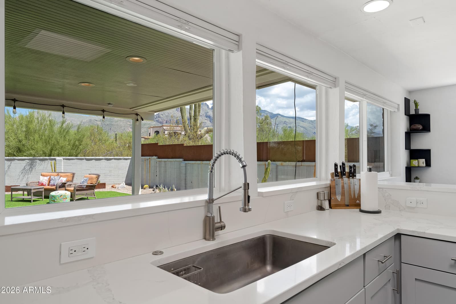 6415 N Camino Padre Isidoro, Tucson, AZ 85718 — photo 14 of 51