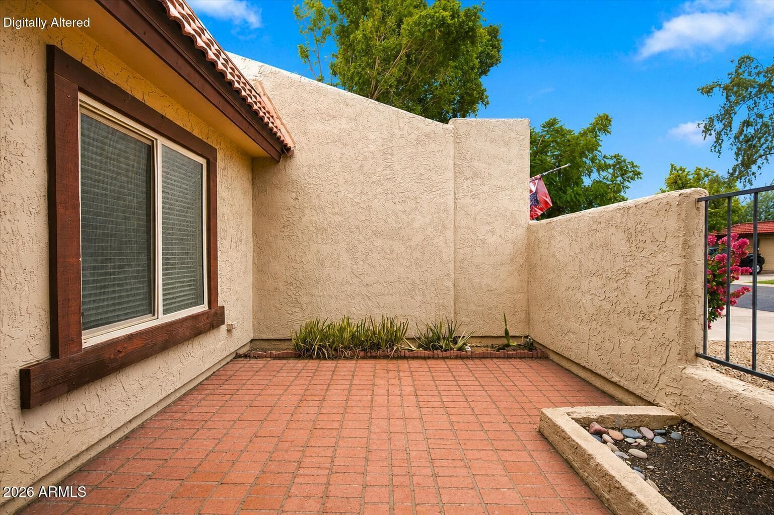 5210 E Saguaro Circle, Phoenix, AZ 85044 — photo 10 of 33