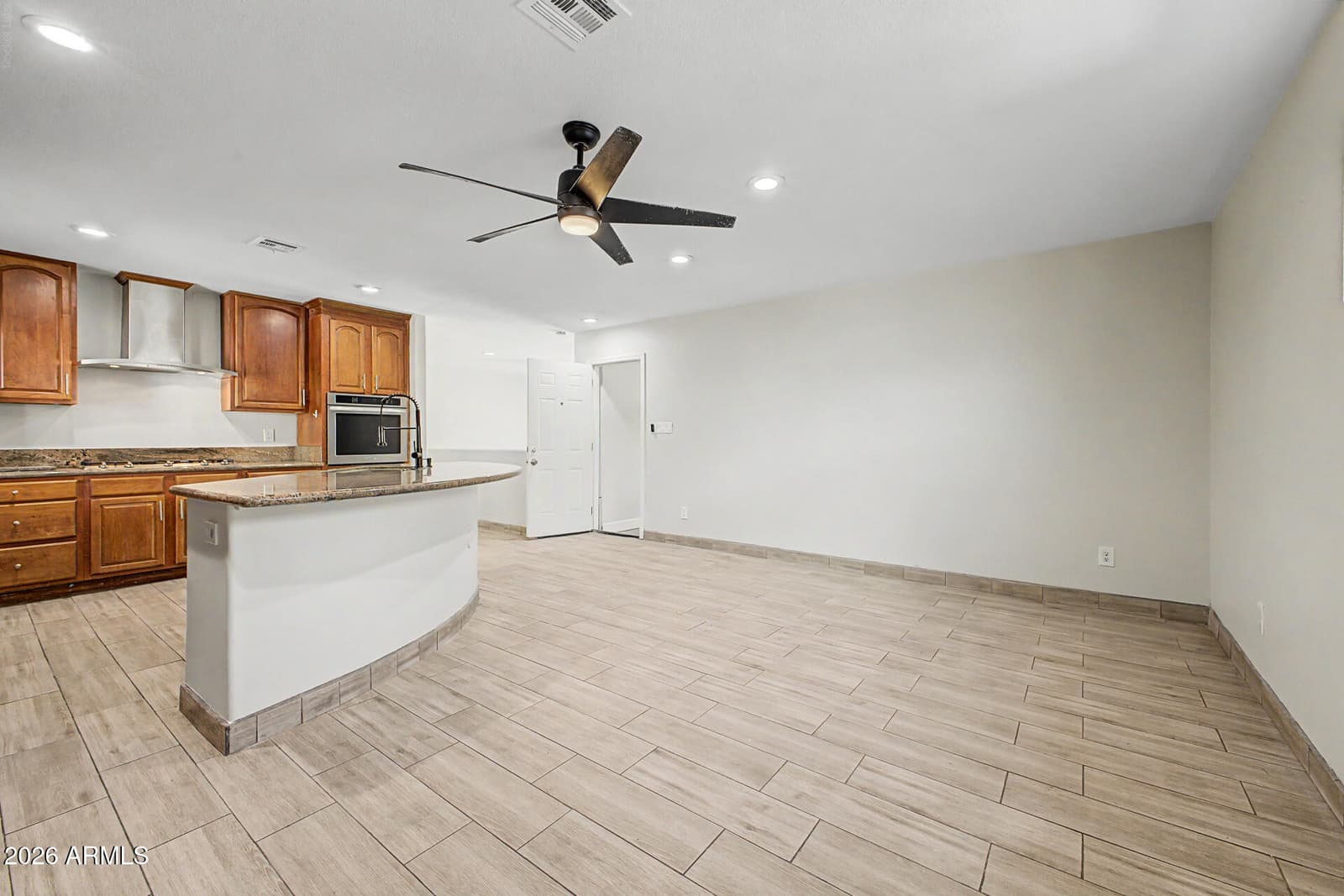 3224 E Sweetwater Avenue, Phoenix, AZ 85032 — photo 10 of 36