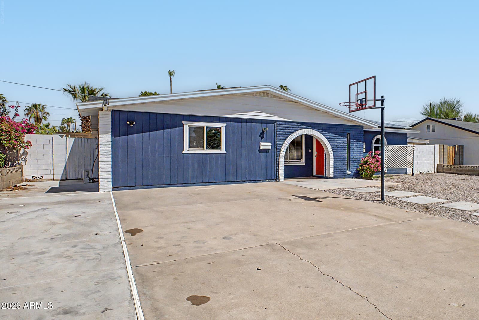 3224 E Sweetwater Avenue, Phoenix, AZ 85032 — photo 1 of 36
