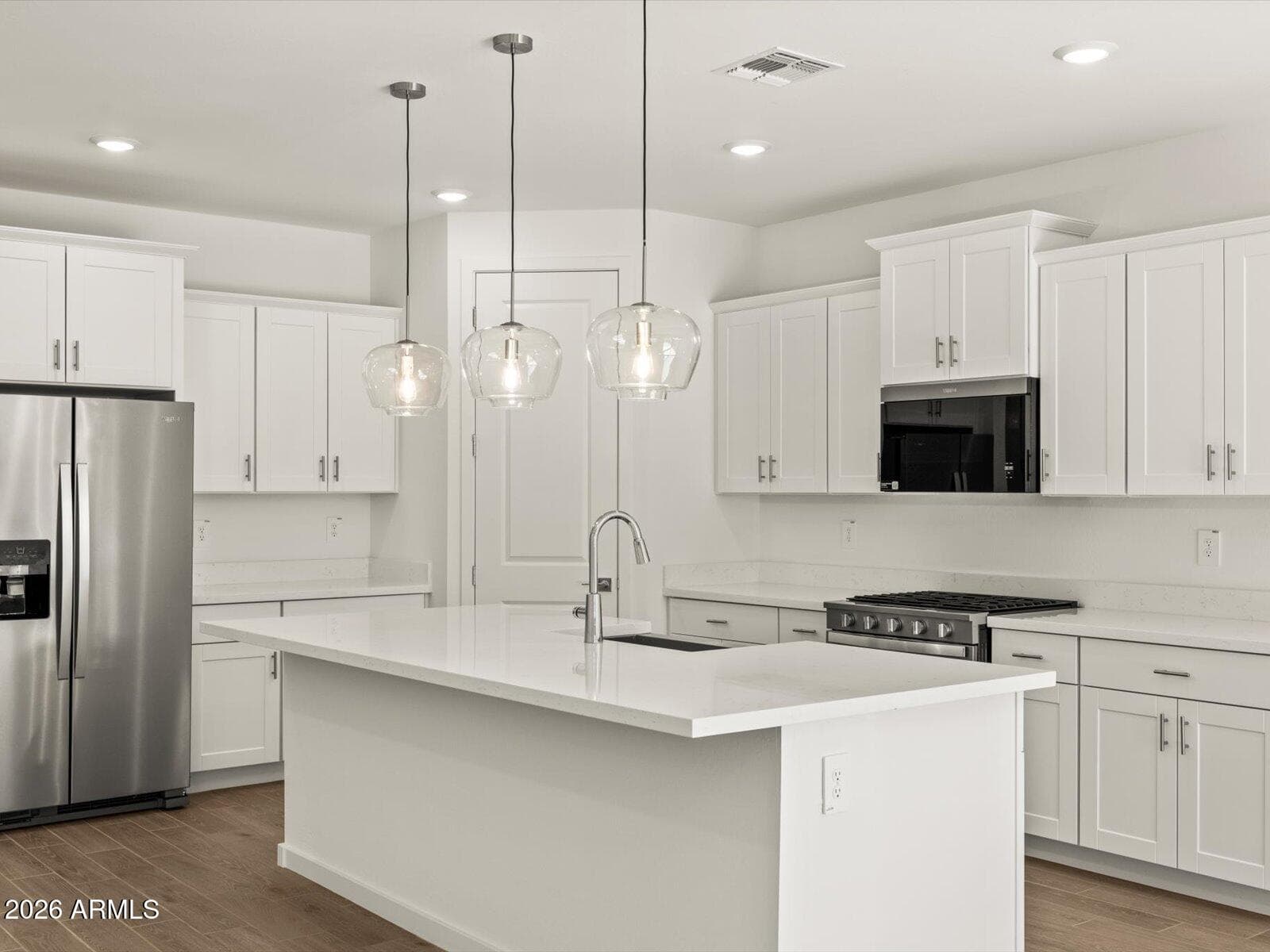 3860 N Patriot Way, Florence, AZ 85132 — photo 1 of 47