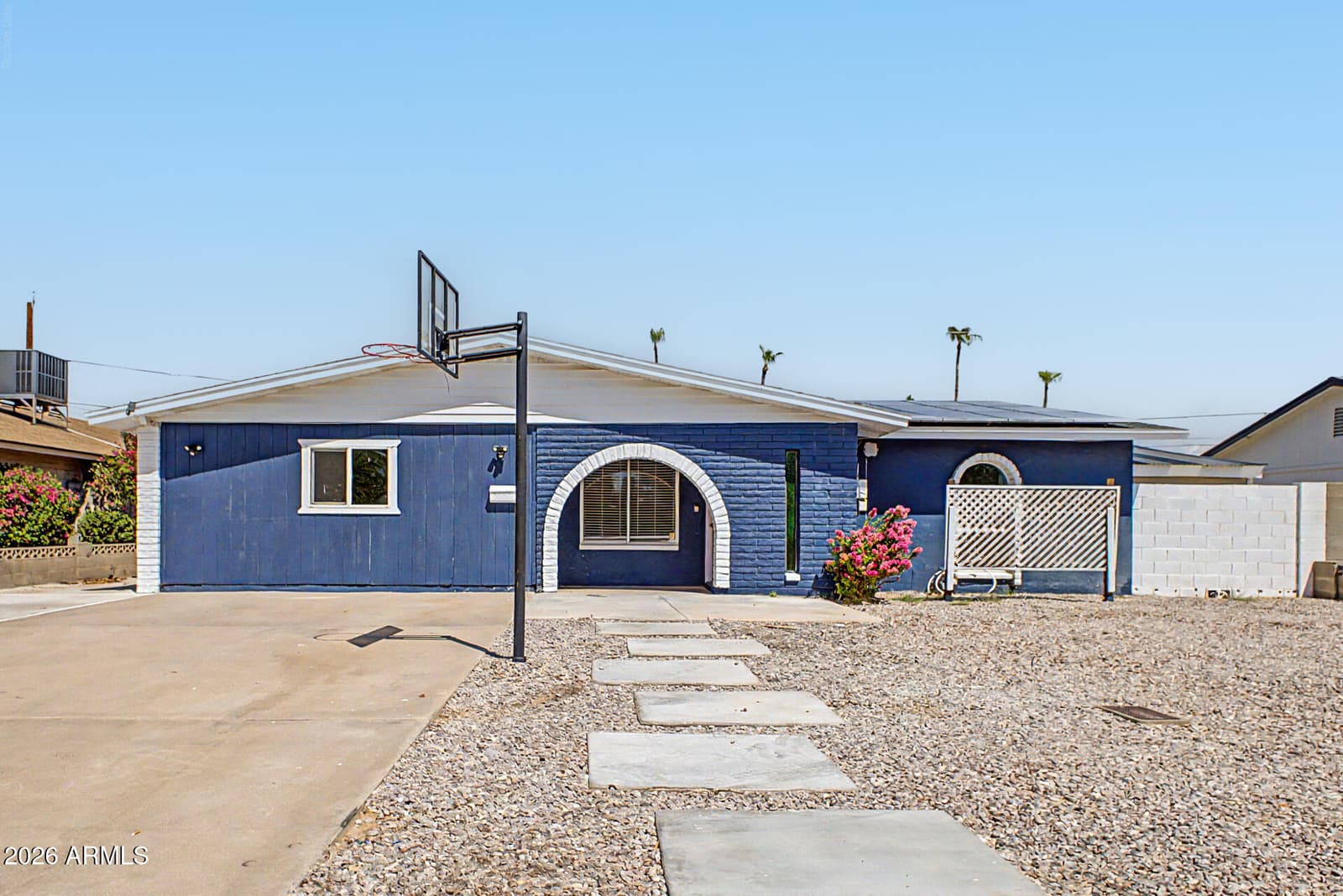 3224 E Sweetwater Avenue, Phoenix, AZ 85032 — photo 3 of 36