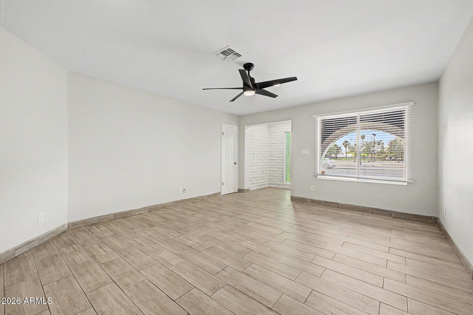 3224 E Sweetwater Avenue, Phoenix, AZ 85032 — photo 15 of 36
