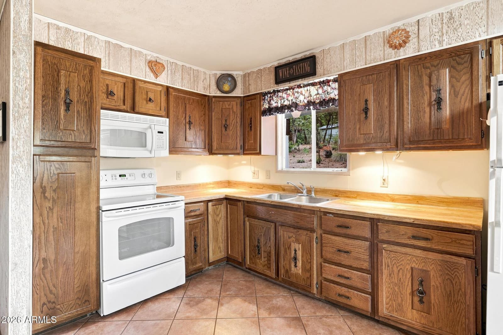 3956 N Bloody Basin Road, Pine, AZ 85544 — photo 7 of 29