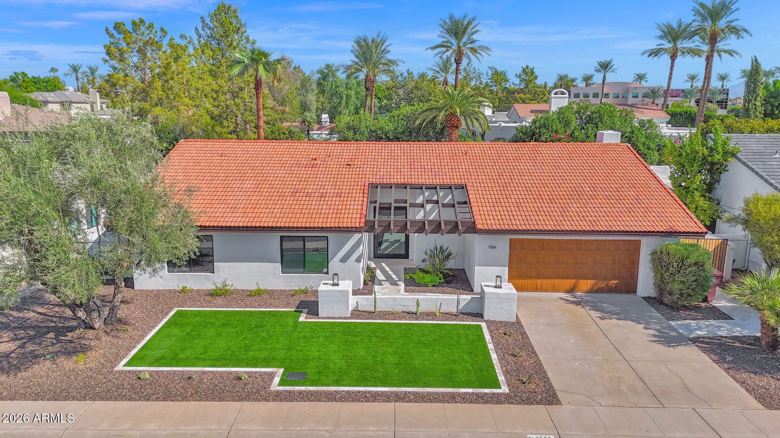 7506 E Woodsage Lane, Scottsdale, AZ 85258 — photo 3 of 51