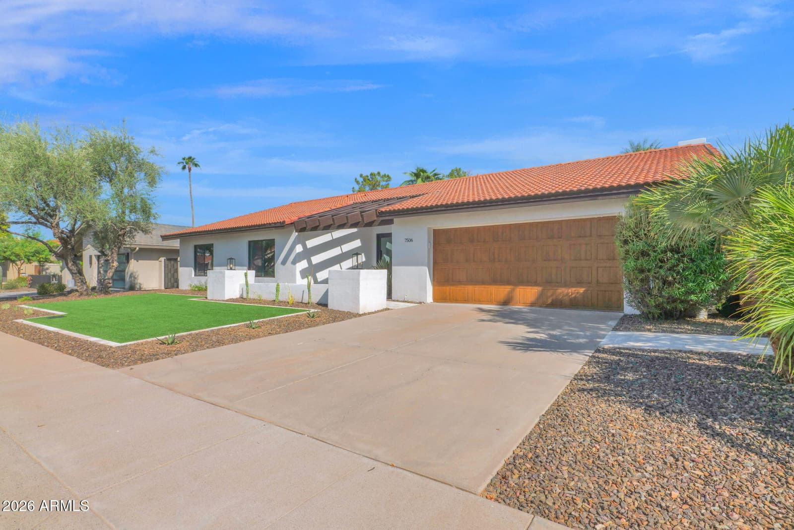 7506 E Woodsage Lane, Scottsdale, AZ 85258 — photo 6 of 51