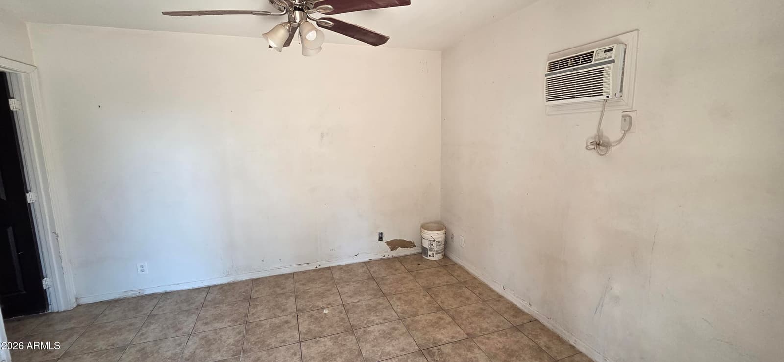 2535 W Monterey Way, Phoenix, AZ 85017 — photo 5 of 22