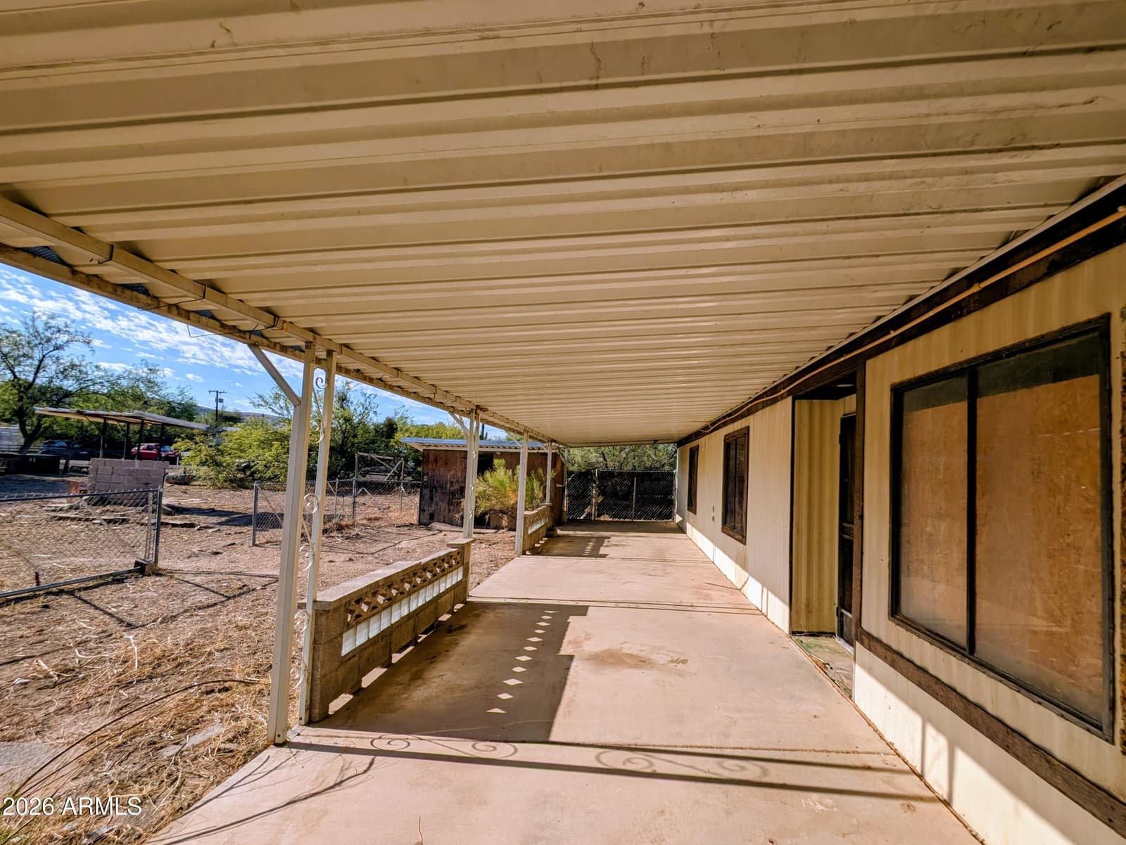 20300 E Emerald Drive, Black Canyon City, AZ 85324 — photo 3 of 17