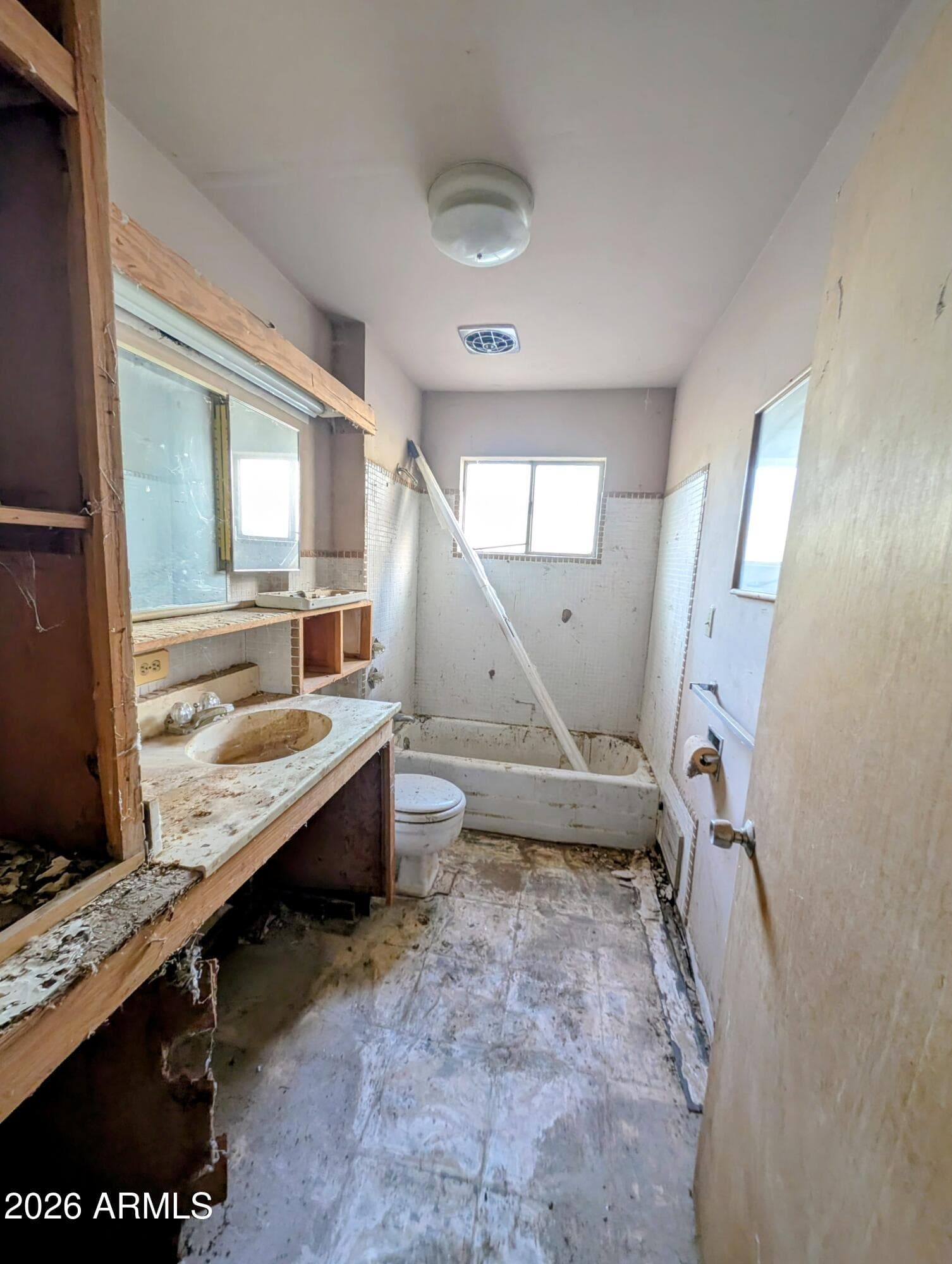20300 E Emerald Drive, Black Canyon City, AZ 85324 — photo 14 of 17