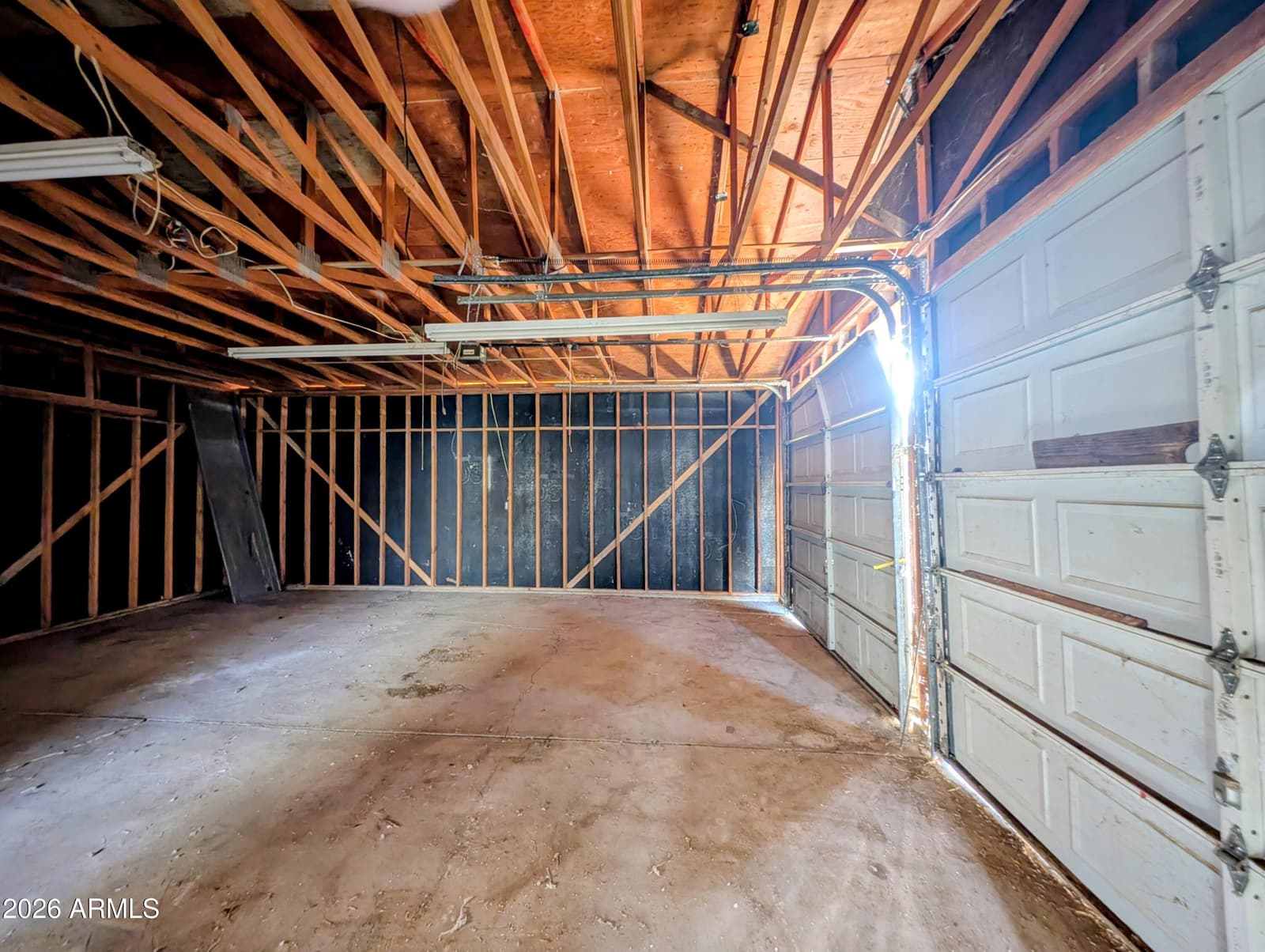 20300 E Emerald Drive, Black Canyon City, AZ 85324 — photo 10 of 17