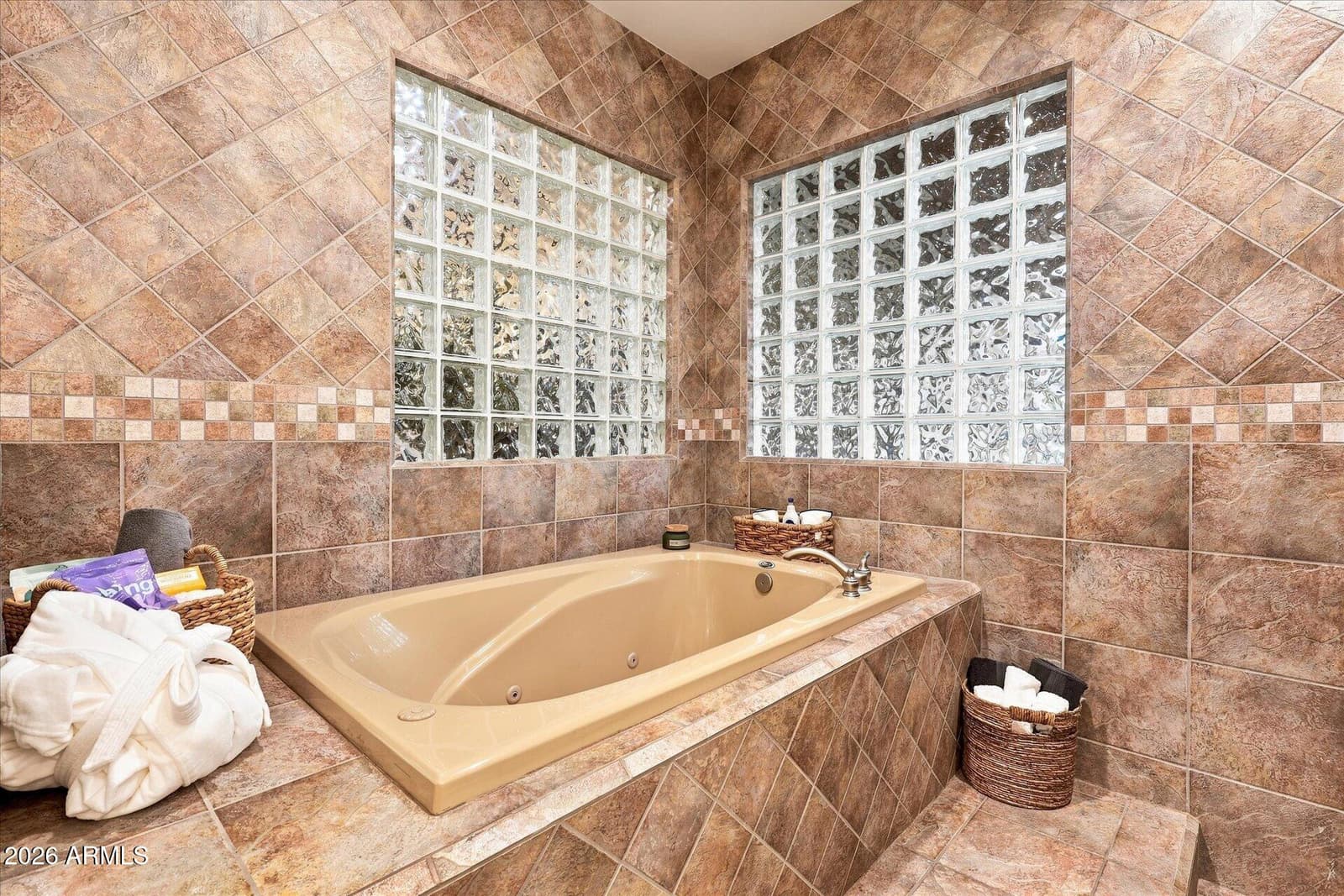 7260 E Eagle Crest Drive 37, Mesa, AZ 85207 — photo 48 of 103