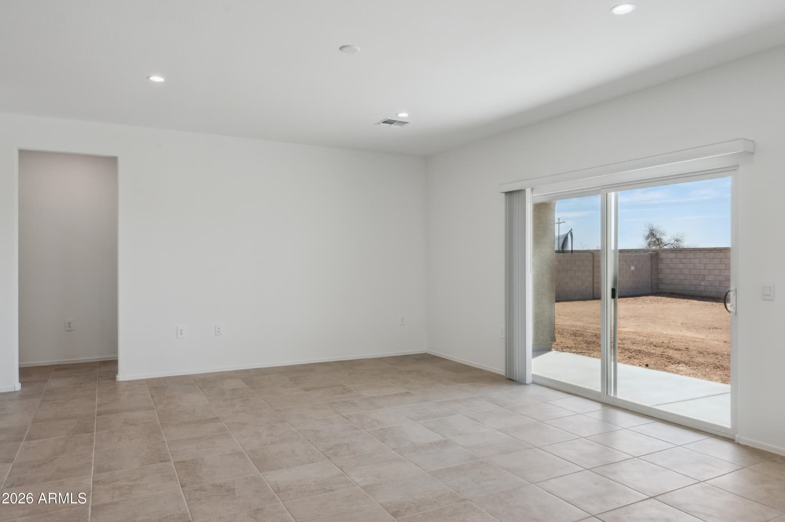 1513 E Currier Drive E, Casa Grande, AZ 85122 — photo 9 of 56