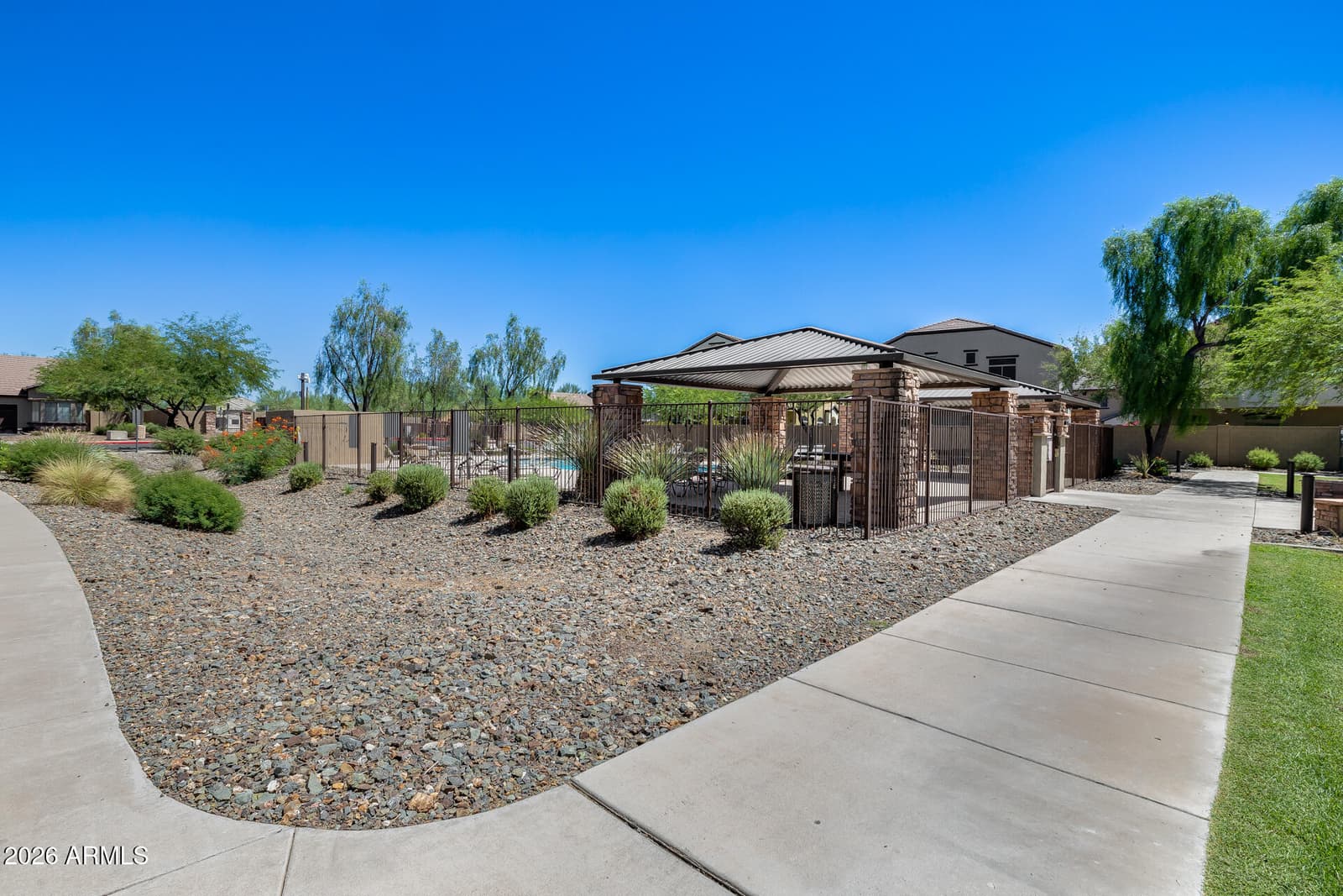 2725 E Mine Creek Road 1025, Phoenix, AZ 85024 — photo 26 of 40