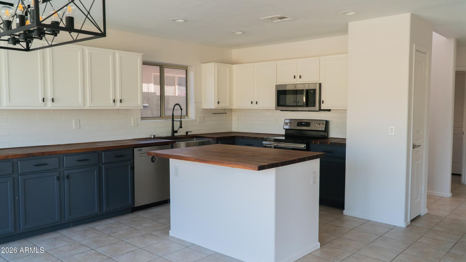 29214 N 51st Street, Cave Creek, AZ 85331 — photo 8 of 26