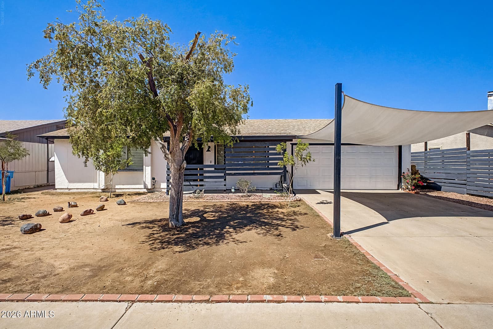 18240 N 32nd Lane, Phoenix, AZ 85053 — photo 2 of 25