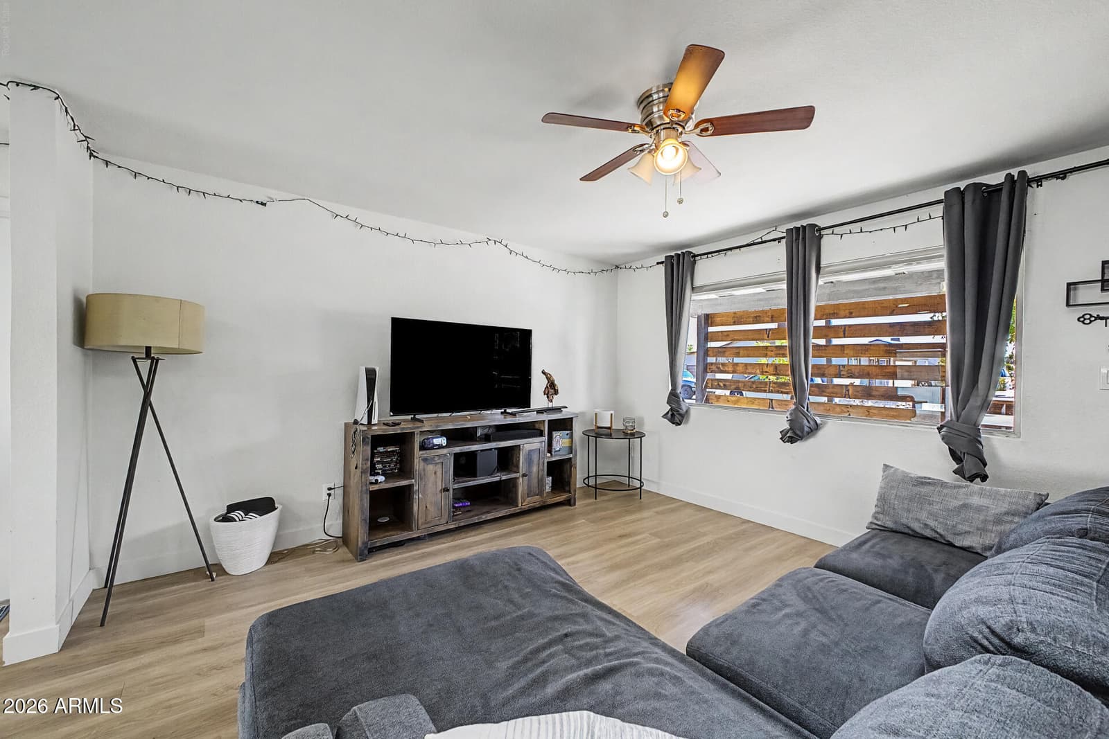 18240 N 32nd Lane, Phoenix, AZ 85053 — photo 14 of 25
