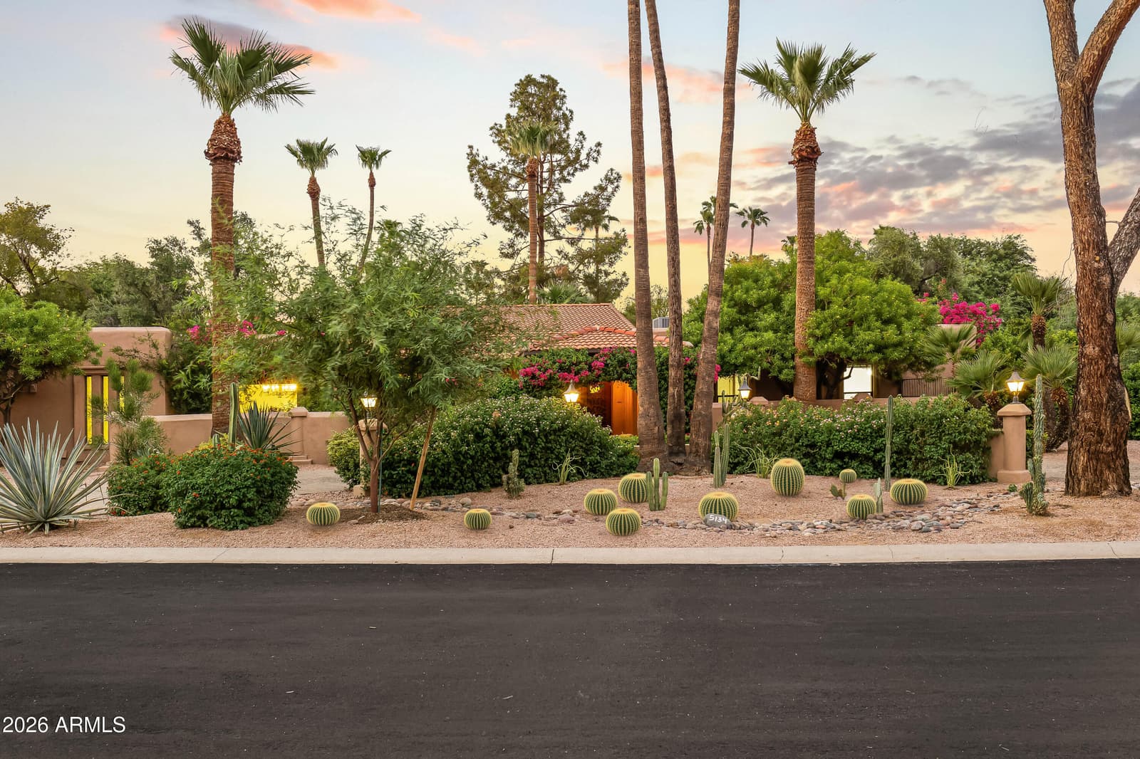 5134 E Beryl Avenue, Paradise Valley, AZ 85253 — photo 2 of 38