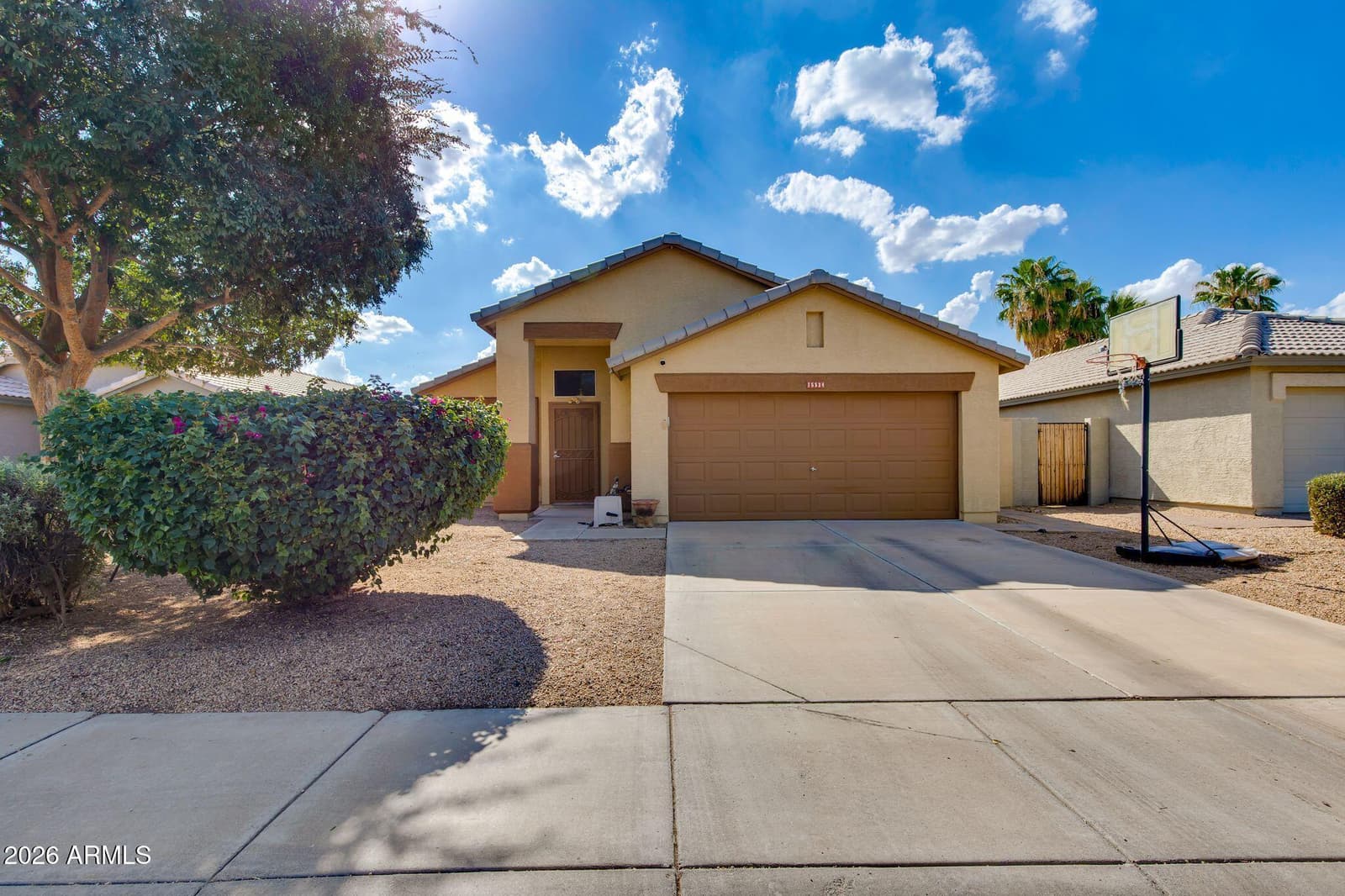 15534 N 136th Lane, Surprise, AZ 85374 — photo 4 of 46