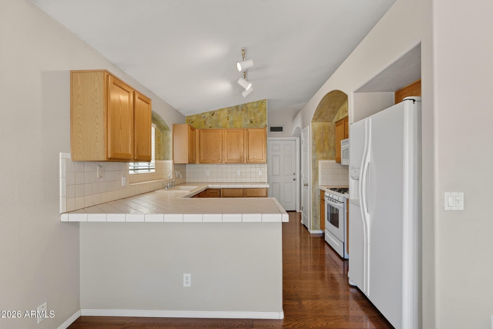 16415 S 38th Place, Phoenix, AZ 85048 — photo 13 of 45