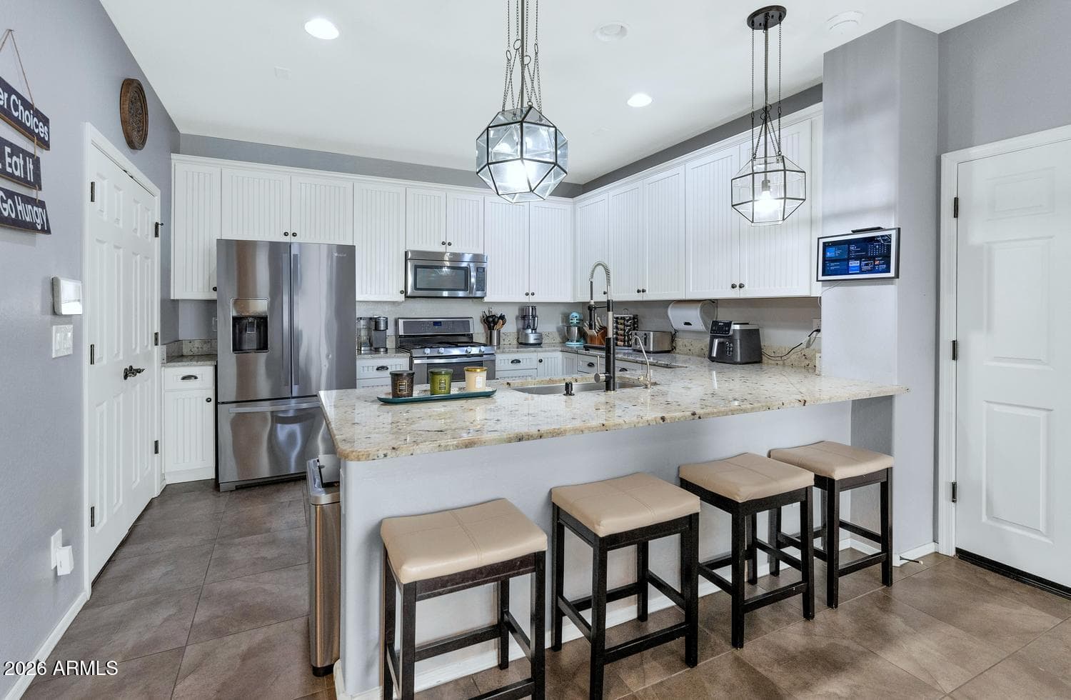 2898 S Hansen Drive, Gilbert, AZ 85295 — photo 11 of 44
