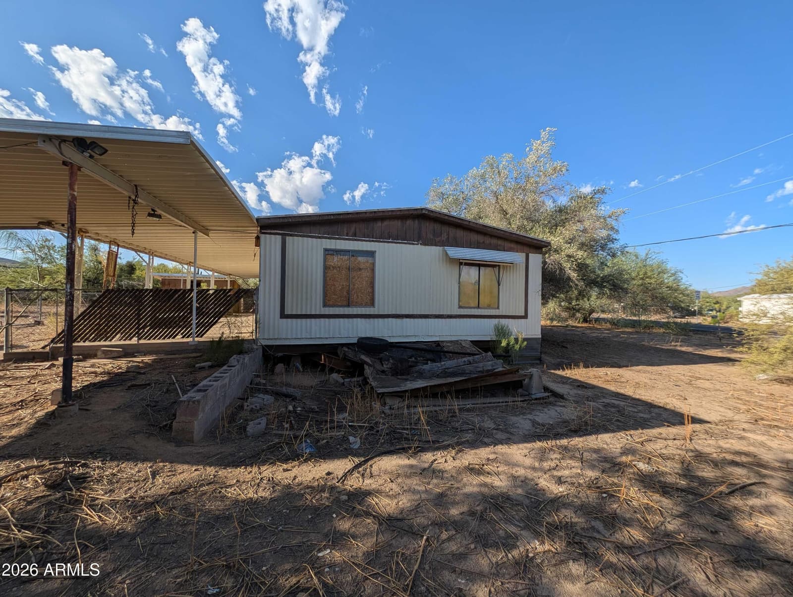 20300 E Emerald Drive, Black Canyon City, AZ 85324 — photo 5 of 17