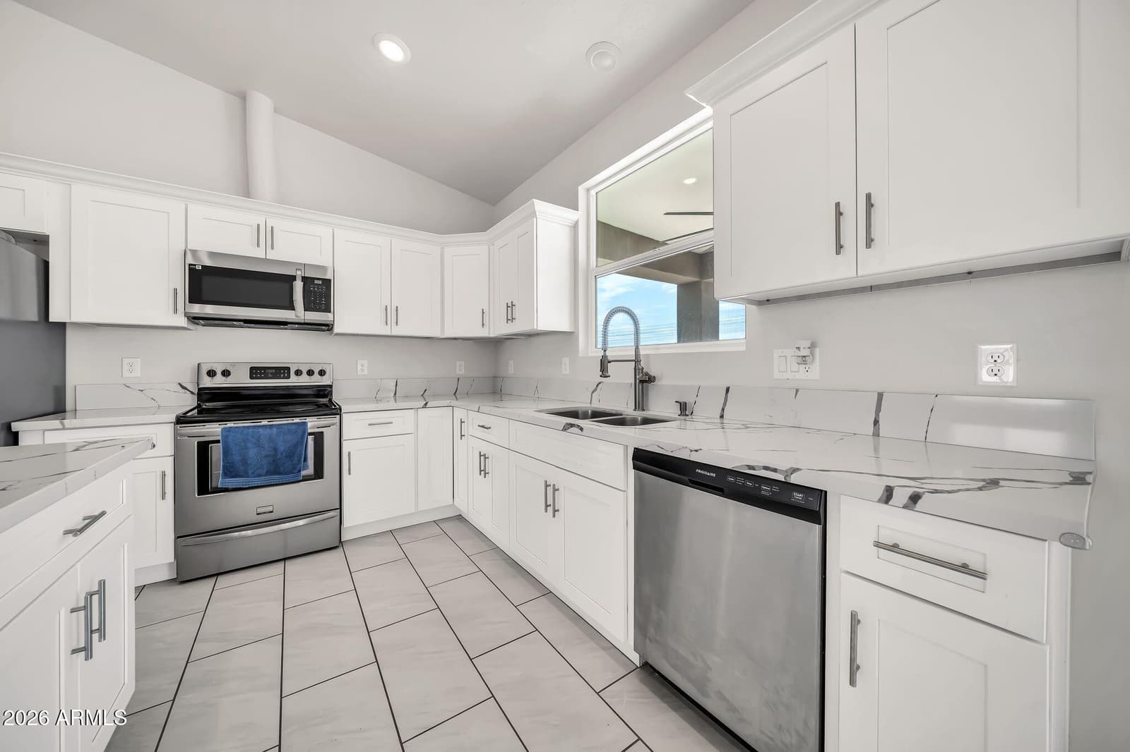 4410 S 344th Drive, Tonopah, AZ 85354 — photo 13 of 54