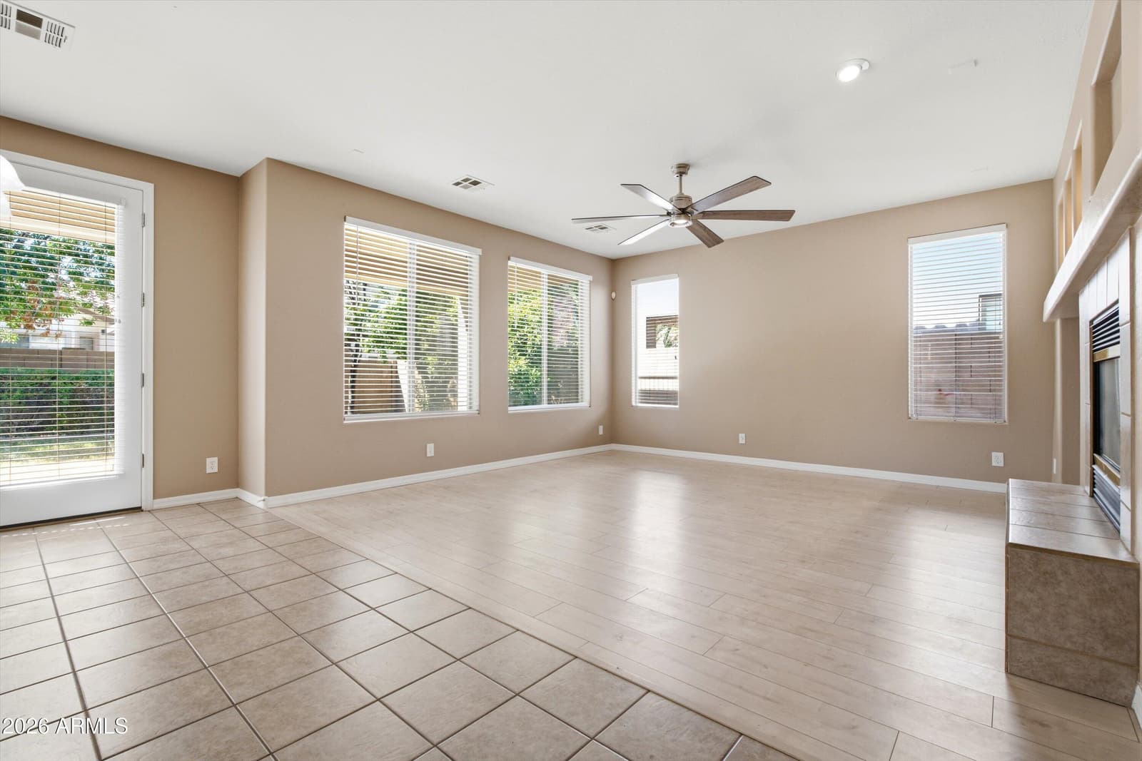3097 E Raven Court, Chandler, AZ 85286 — photo 8 of 45