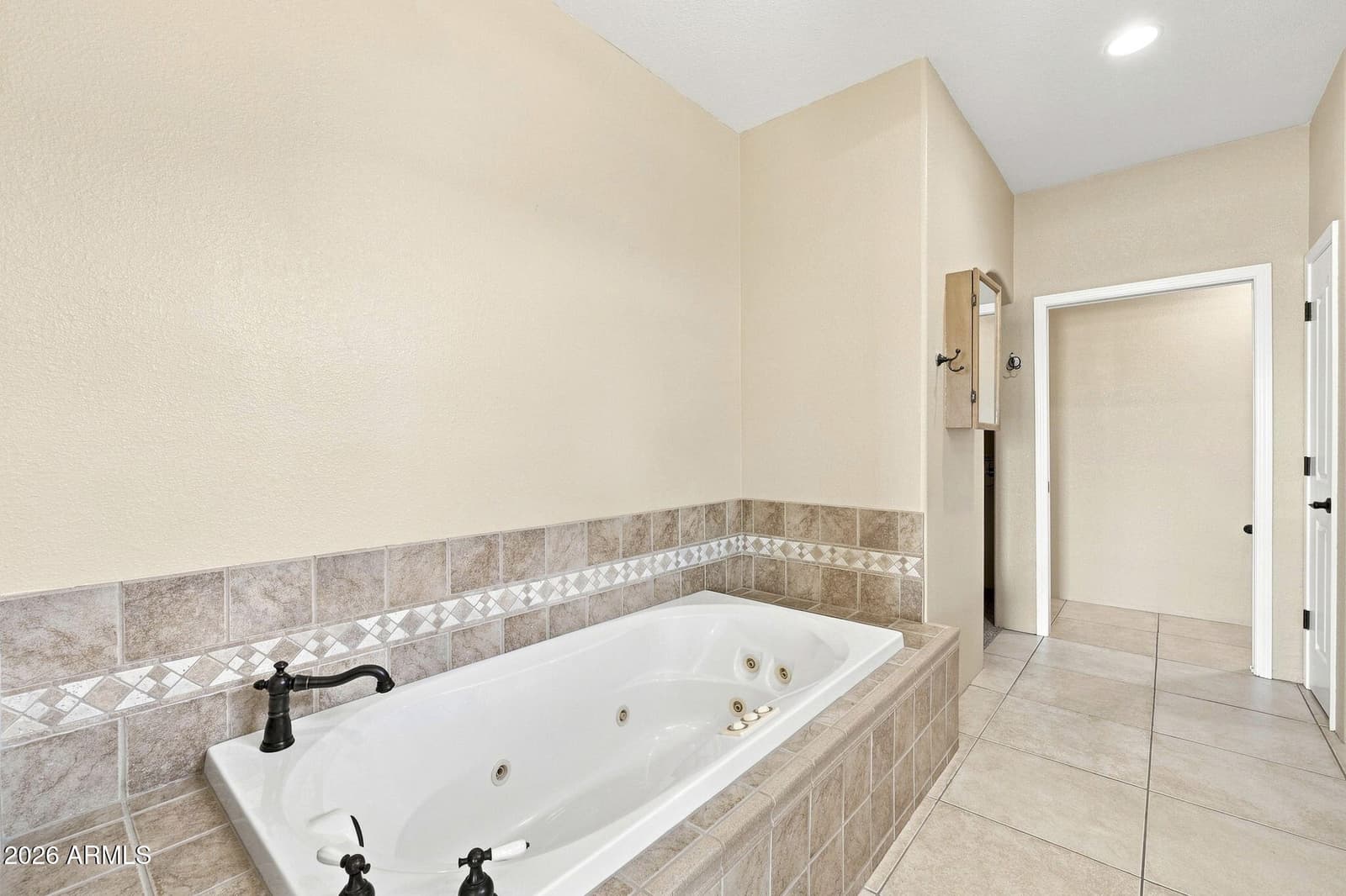 7236 N Pinnacle Pass Drive, Prescott Valley, AZ 86315 — photo 26 of 44