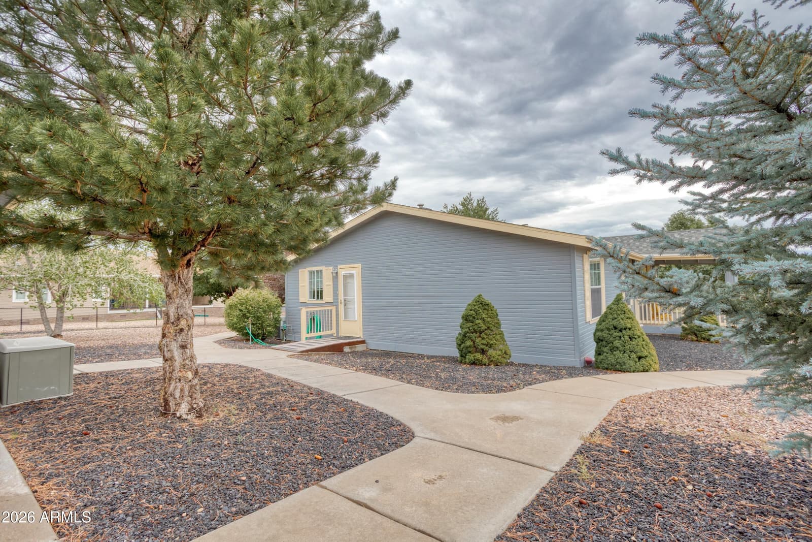 7054 Stagecoach Pass, Show Low, AZ 85901 — photo 34 of 38