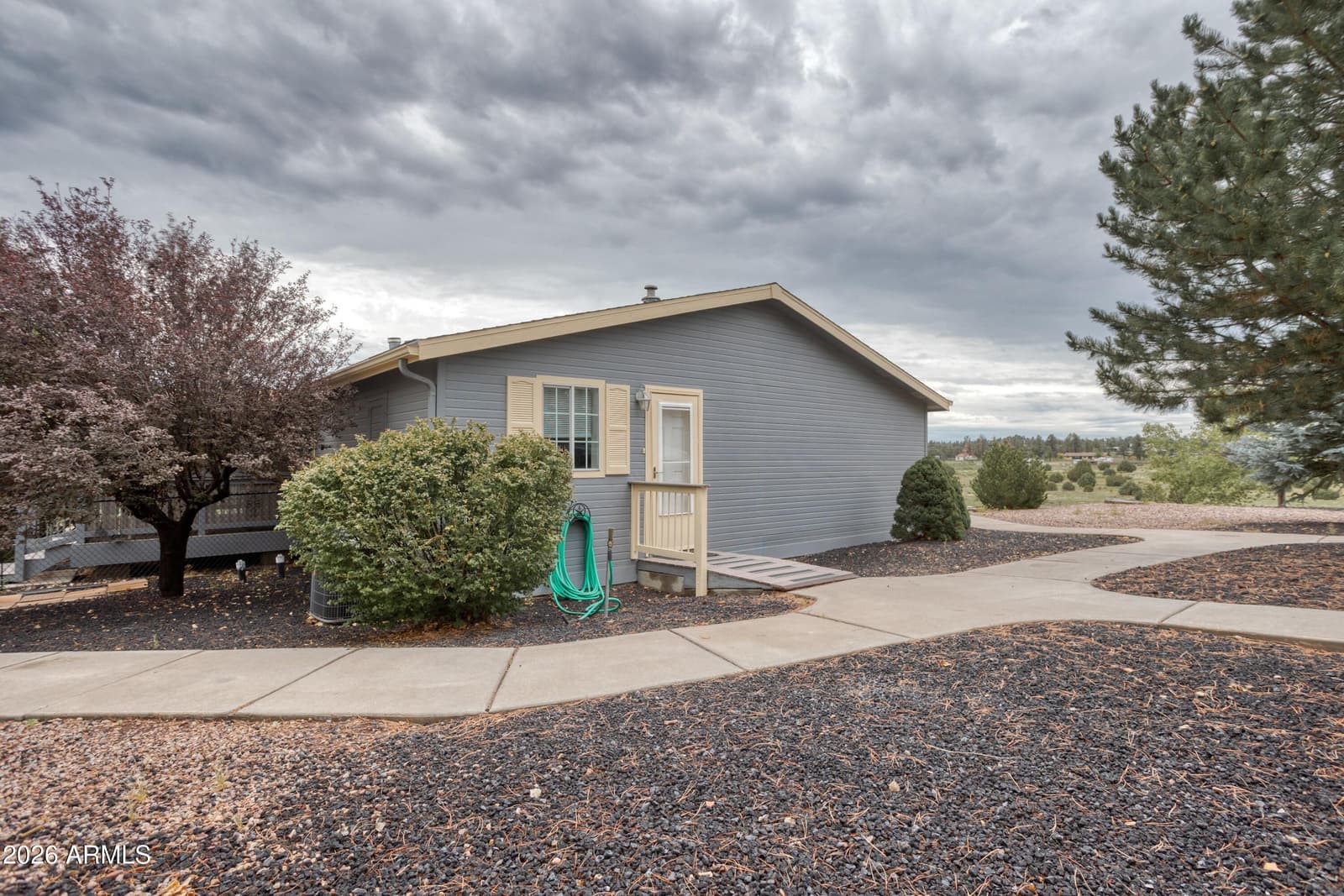 7054 Stagecoach Pass, Show Low, AZ 85901 — photo 35 of 38